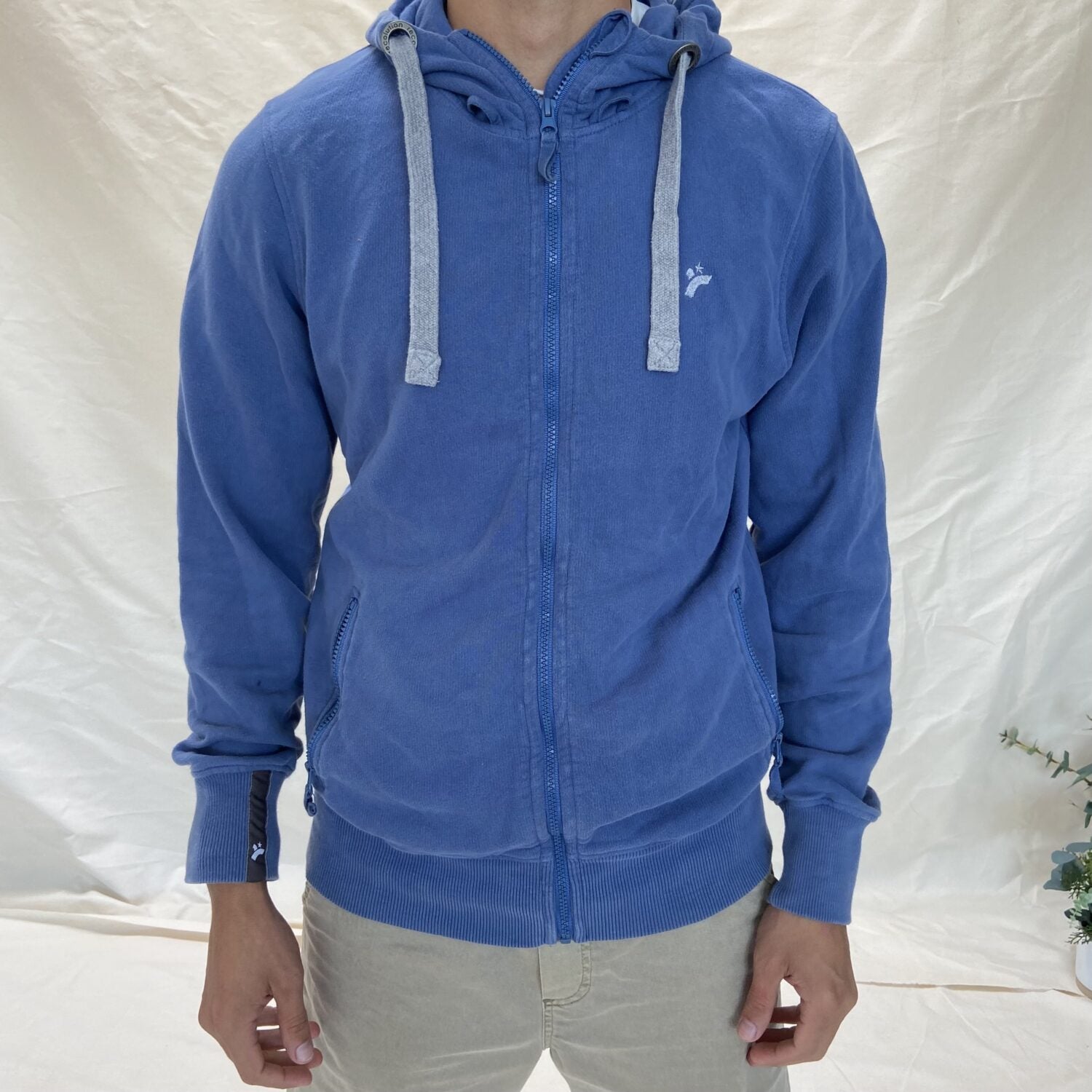 recolution Sweatjacke mit Kapuze Größe M - Dritte Wahl