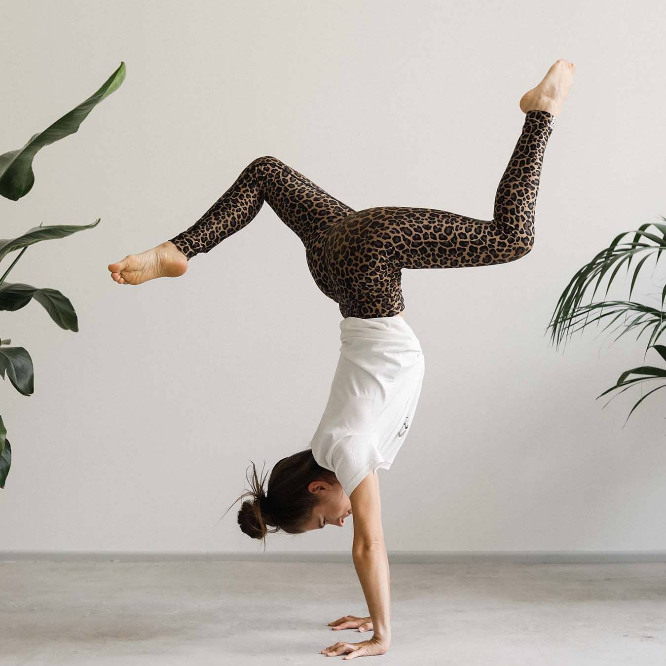 Mady Morrison Shirt "Handstand"