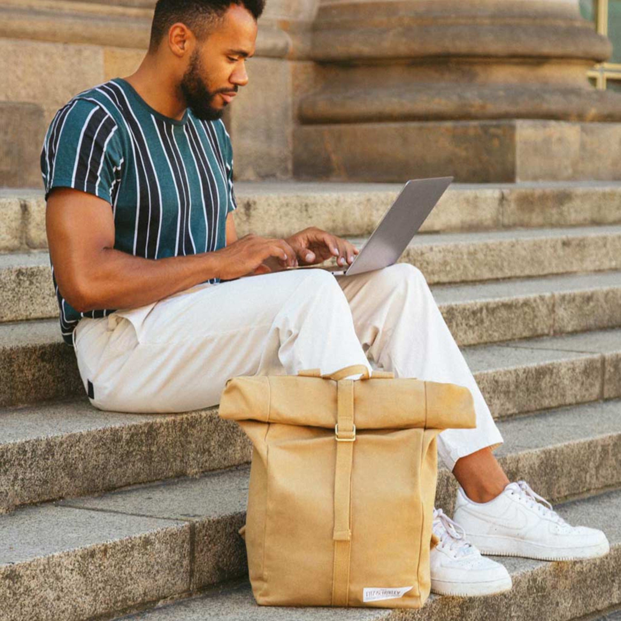 Fitz & Huxley Rucksack "CONVEYOR" Macaroon VEGAN