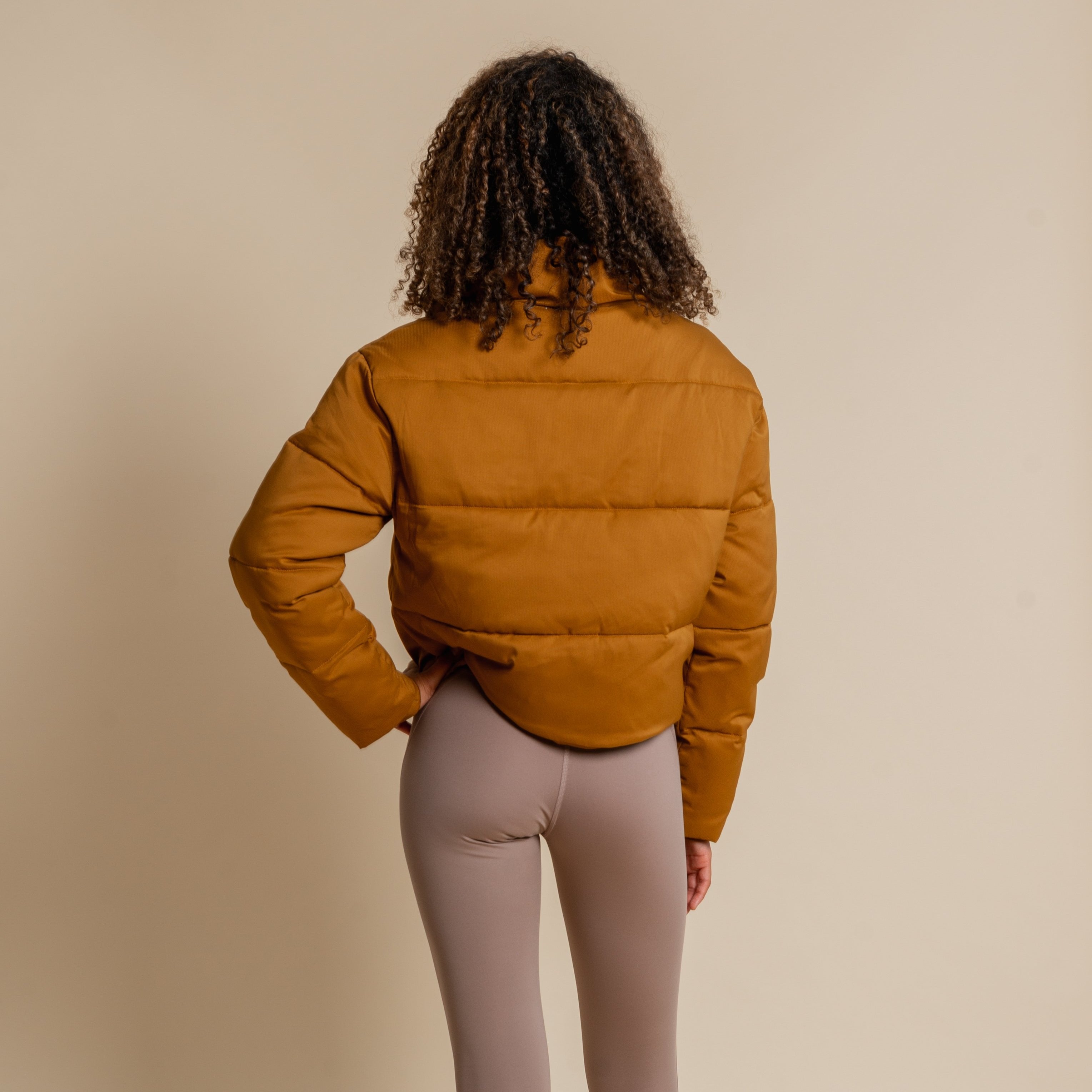 Girlfriend Collective Puffer Jacket "Cropped"