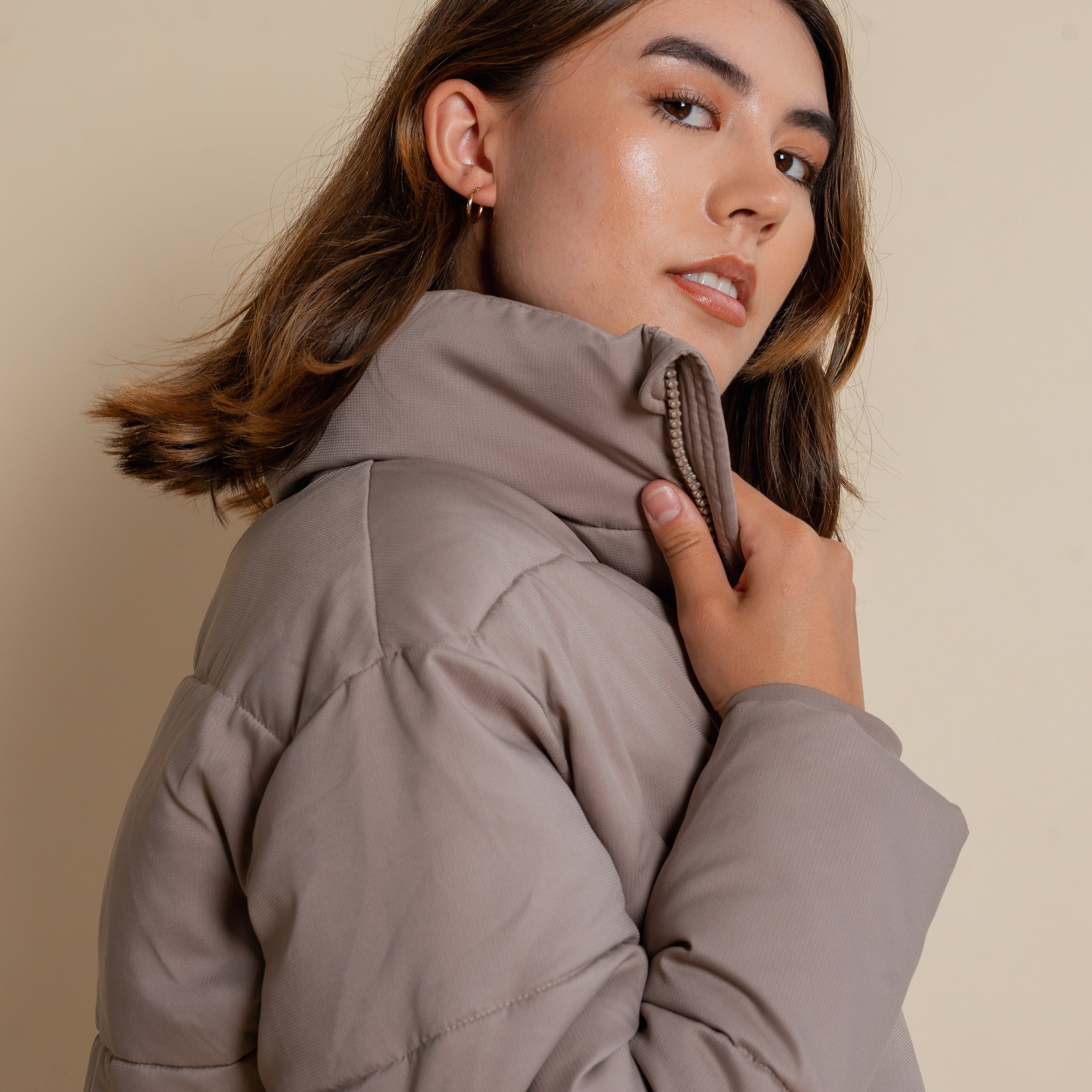 Girlfriend Collective Puffer Jacket "Cropped"