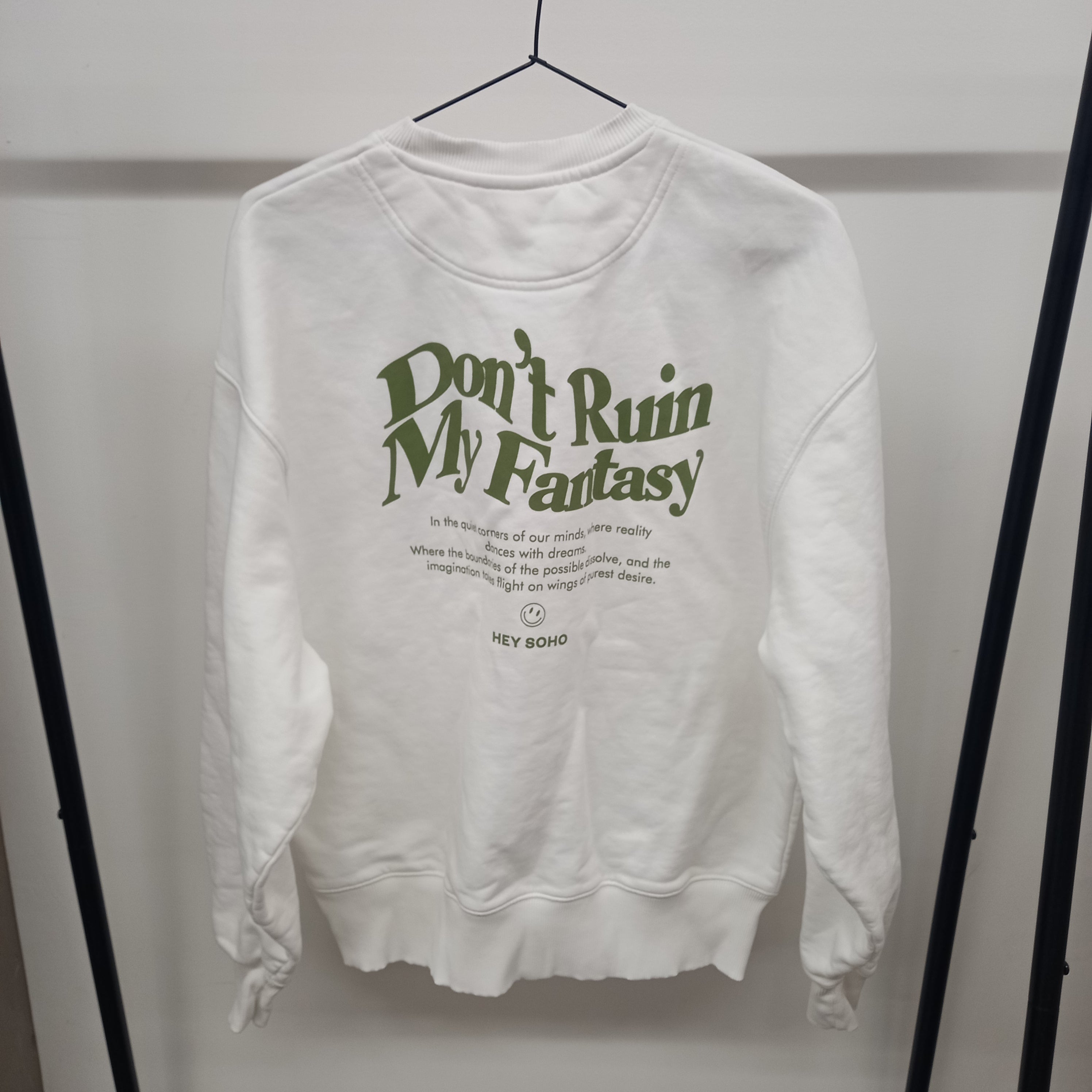 hey soho Sweater "Don't ruin my fantasy" - Dritte Wahl