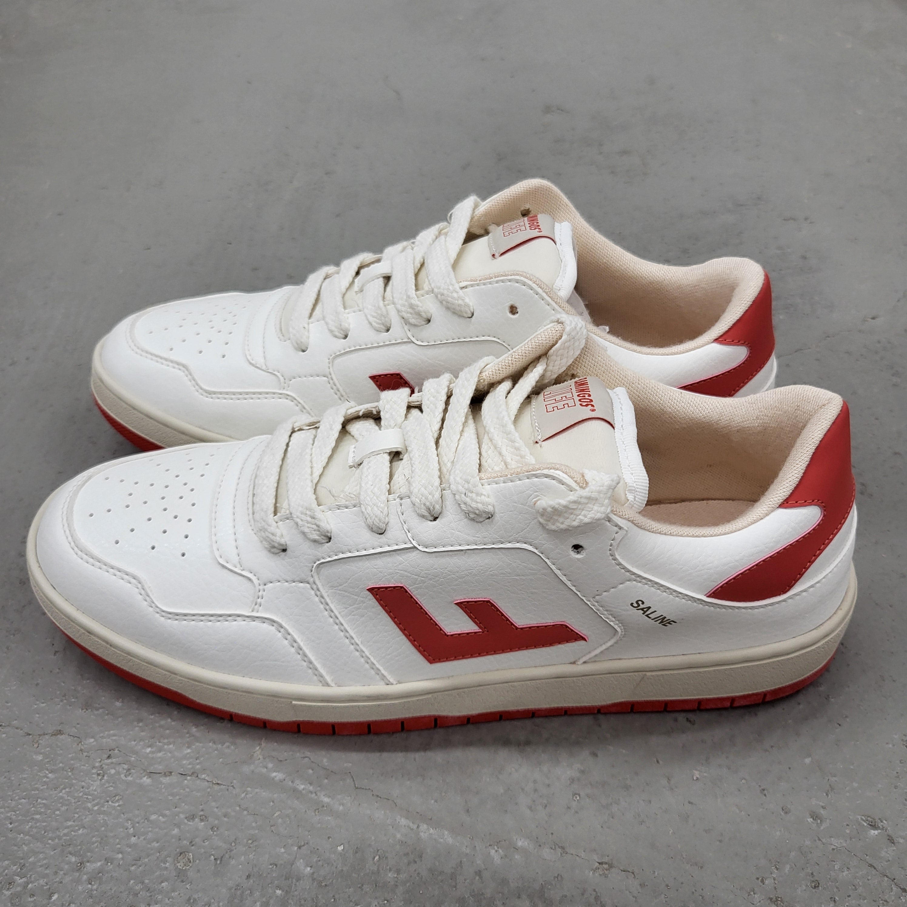 Flamingo's Life Unisex Sneaker "Saline"