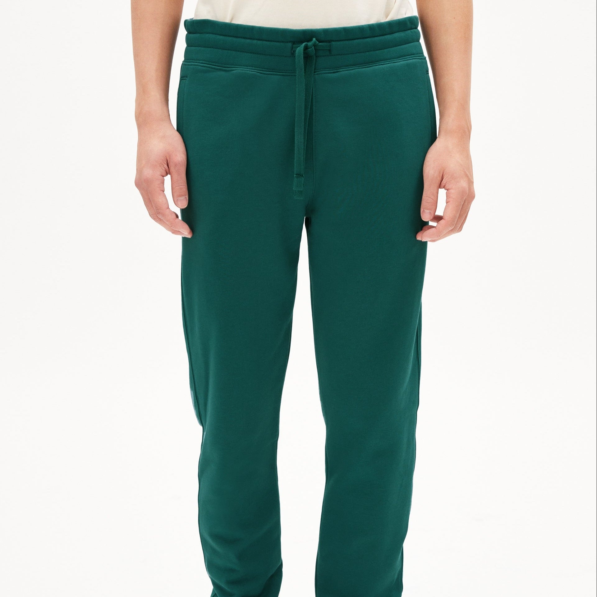 ARMEDANGELS Sweathose "AADAN COMFORT"