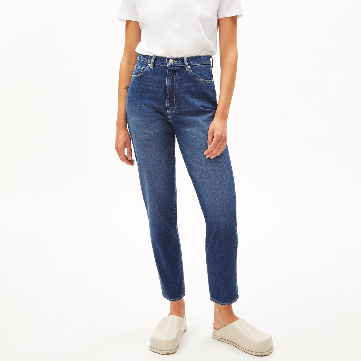 ARMEDANGELS Mom Fit High Waist Jeans "MAIRAA"