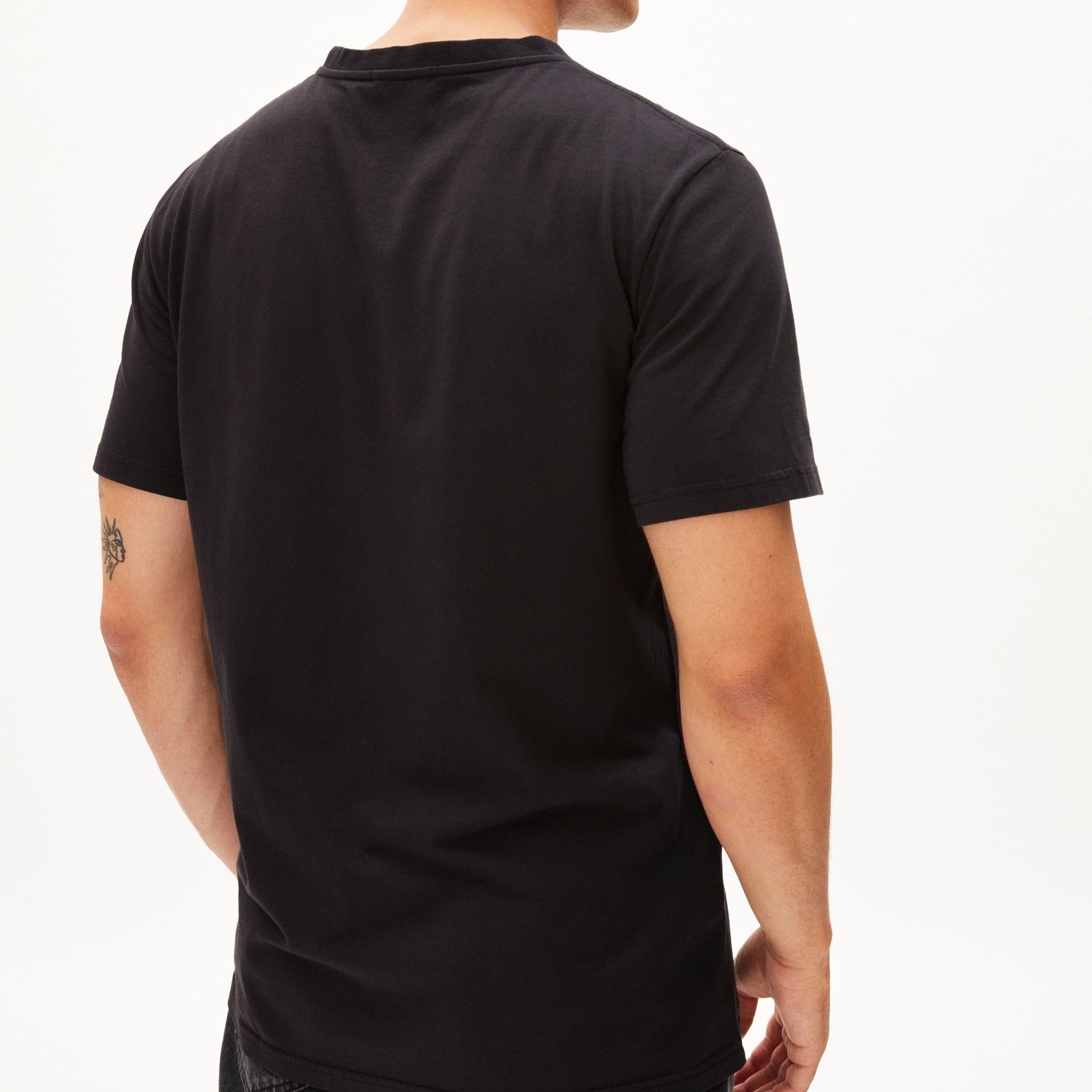 ARMEDANGELS T-Shirt "LAARON"