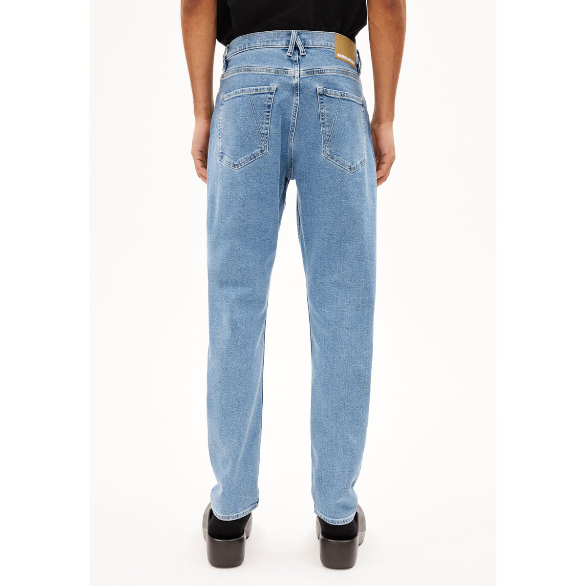 ARMEDANGELS Herren Tapered Jeans "AARJO TARPA"