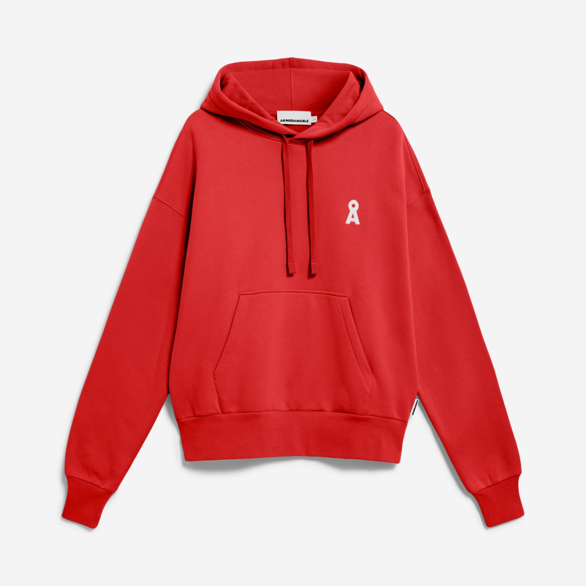 Ein rotes Kapuzensweatshirt mit langen Ärmeln, einer Vordertasche und einer gestickten weißen Schleife auf der linken Brust. Der Kapuzenpullover hat Kordelzüge und ist auf einem schlichten, hellen Hintergrund abgebildet.