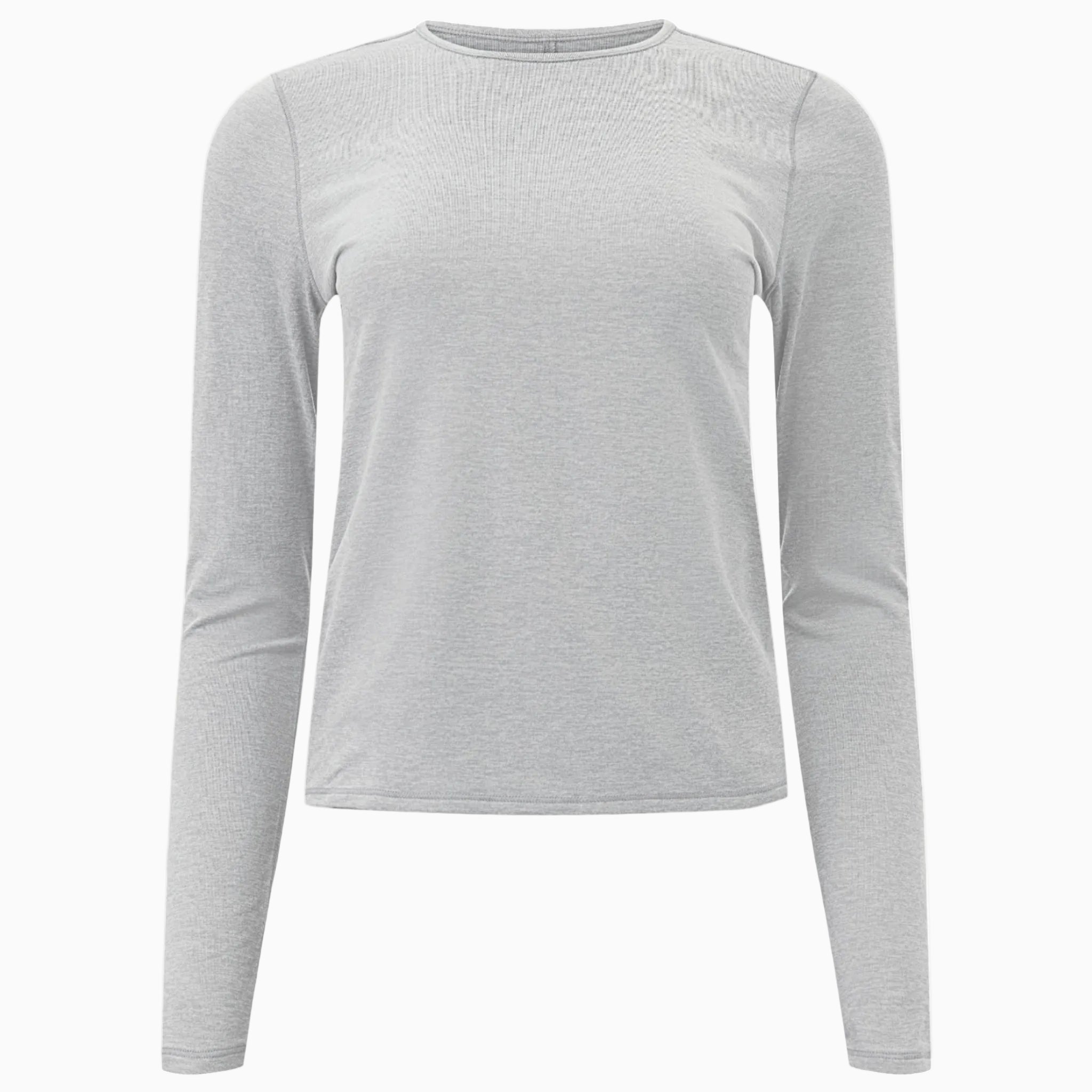 Ein schlichtes hellgraues Langarmhemd mit Rundhalsausschnitt auf weißem Hintergrund.
