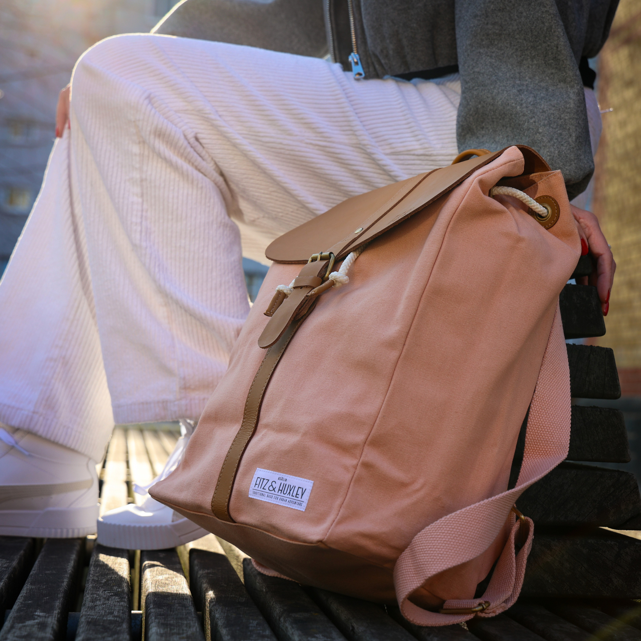 Fitz & Huxley Rucksack "SOLSTICE" Big blossom
