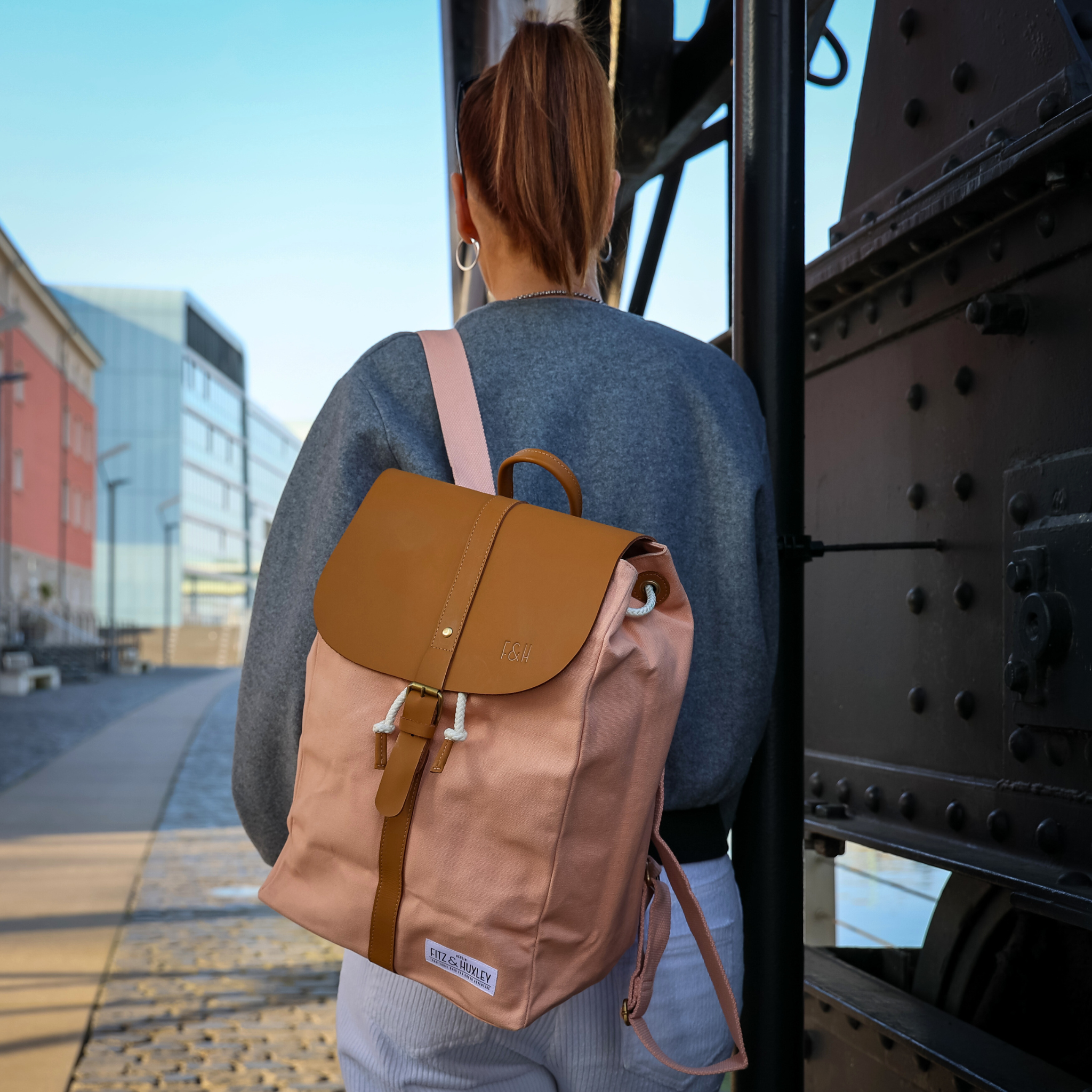 Fitz & Huxley Rucksack "SOLSTICE" Big blossom