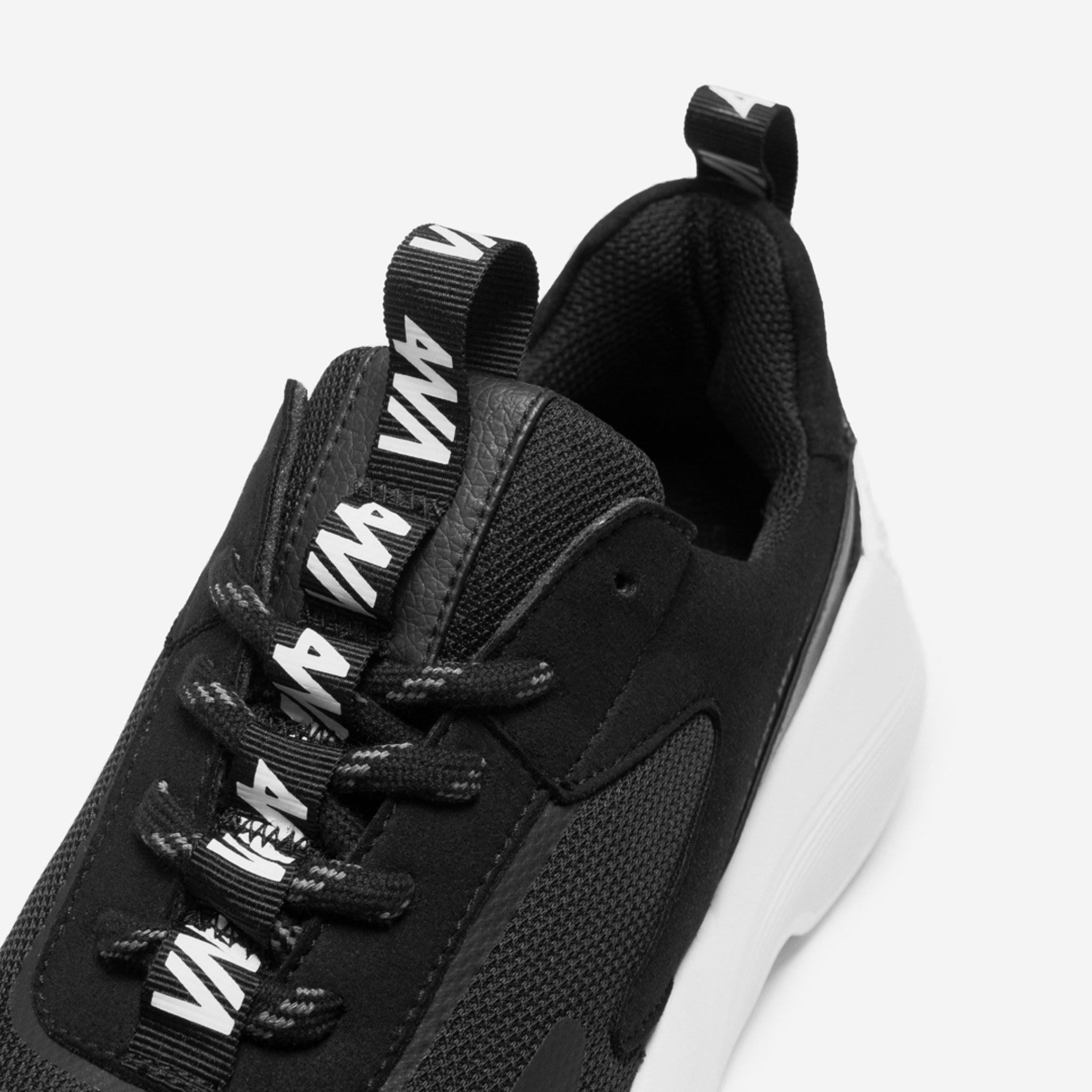 Paprcuts Sneaker "Curl"