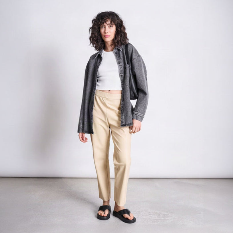 JAN N JUNE Damen "Vegan Coated Pants"