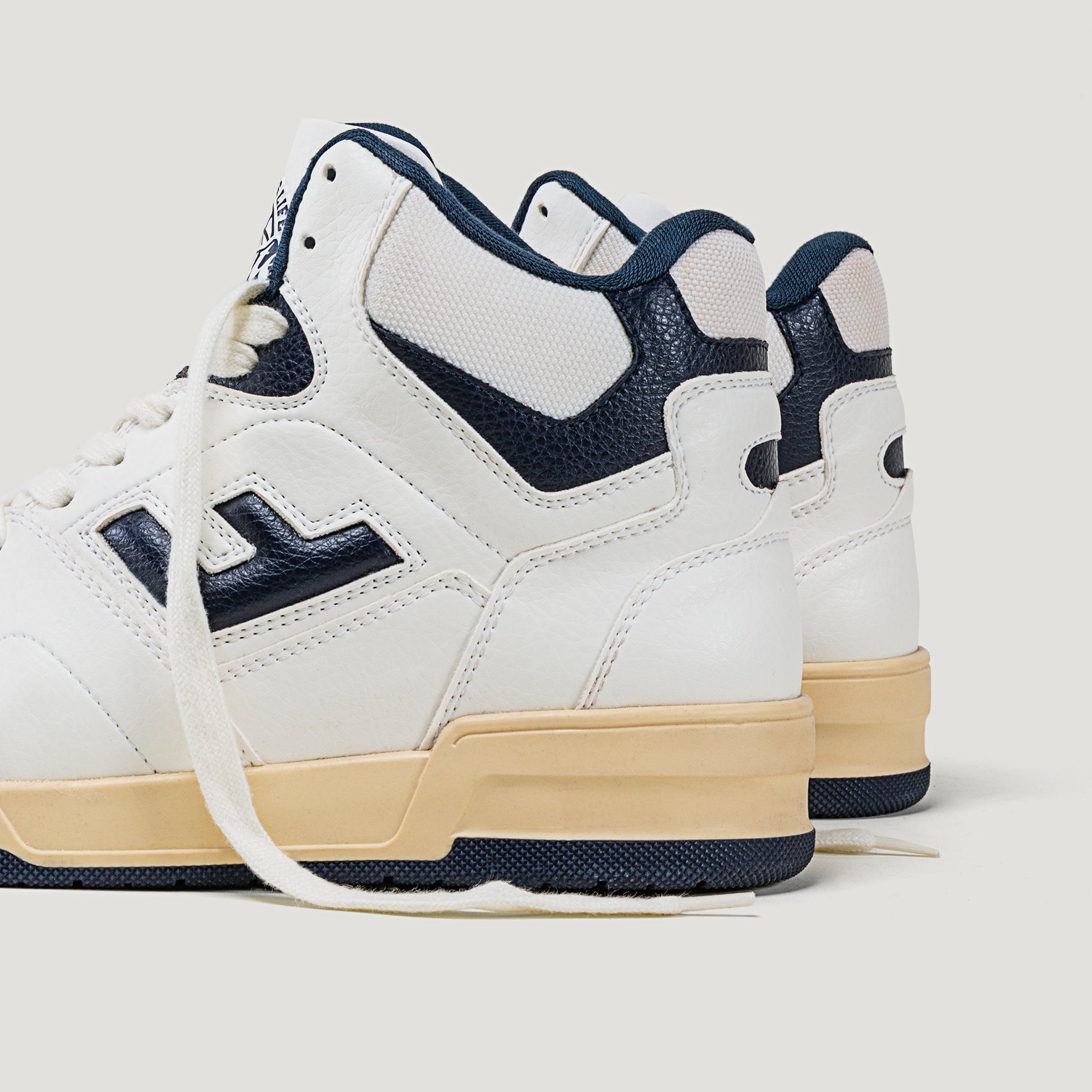 Flamingo's Life Unisex Sneaker "Elevate"