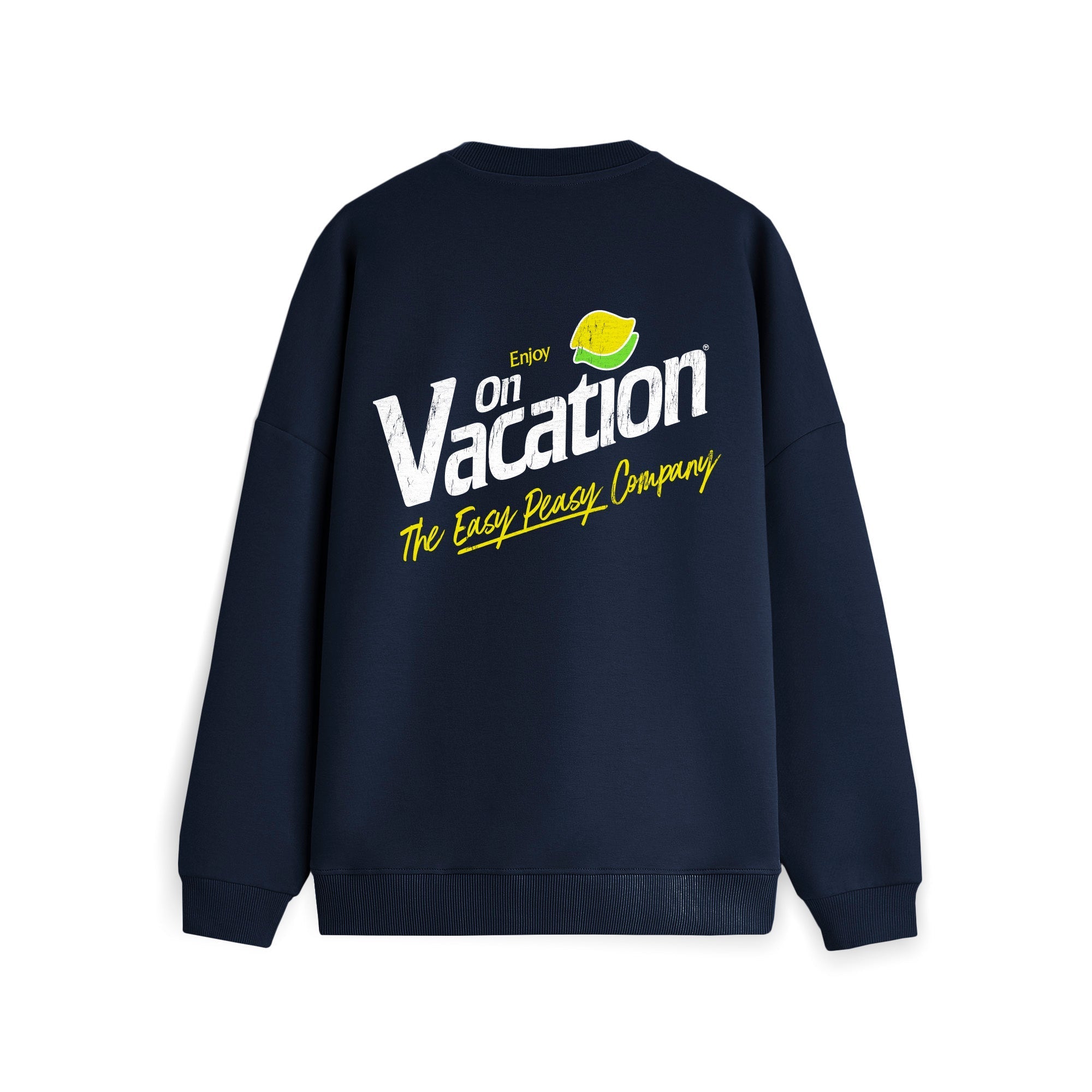 Ein marineblaues Sweatshirt mit dem Text "Enjoy On Vacation The Easy Peasy Company" und einer kleinen Zitronengrafik auf dem Rücken in Weiß und Gelb.