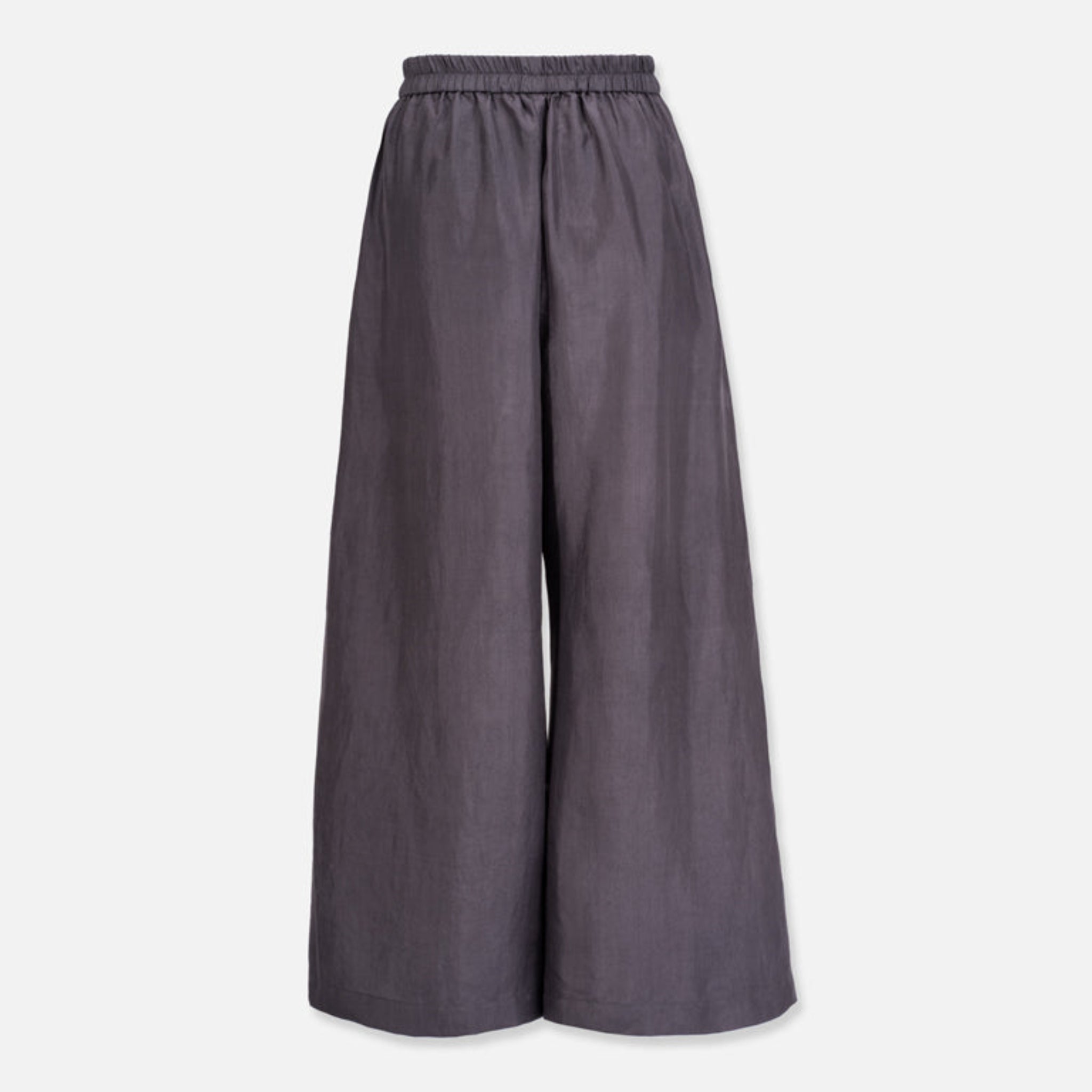 Weite, dunkelgraue Leinenhose mit elastischem Bund, vor einem weißen Hintergrund.