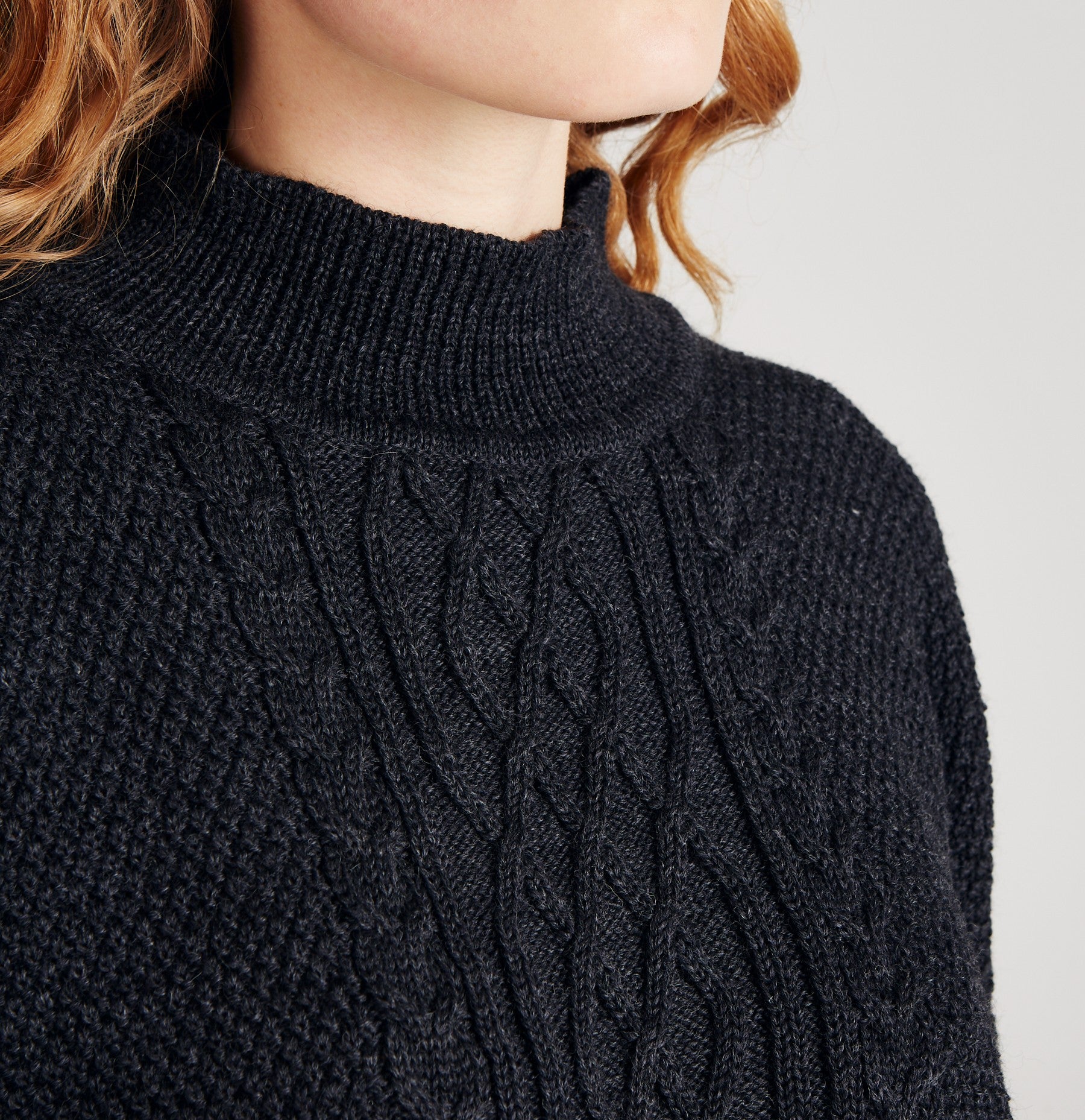 Odessa - Dark Grey (Wool)
