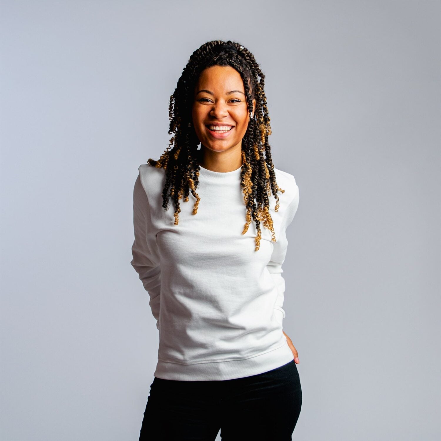 Honest Basics Women Crew Neck Sweater