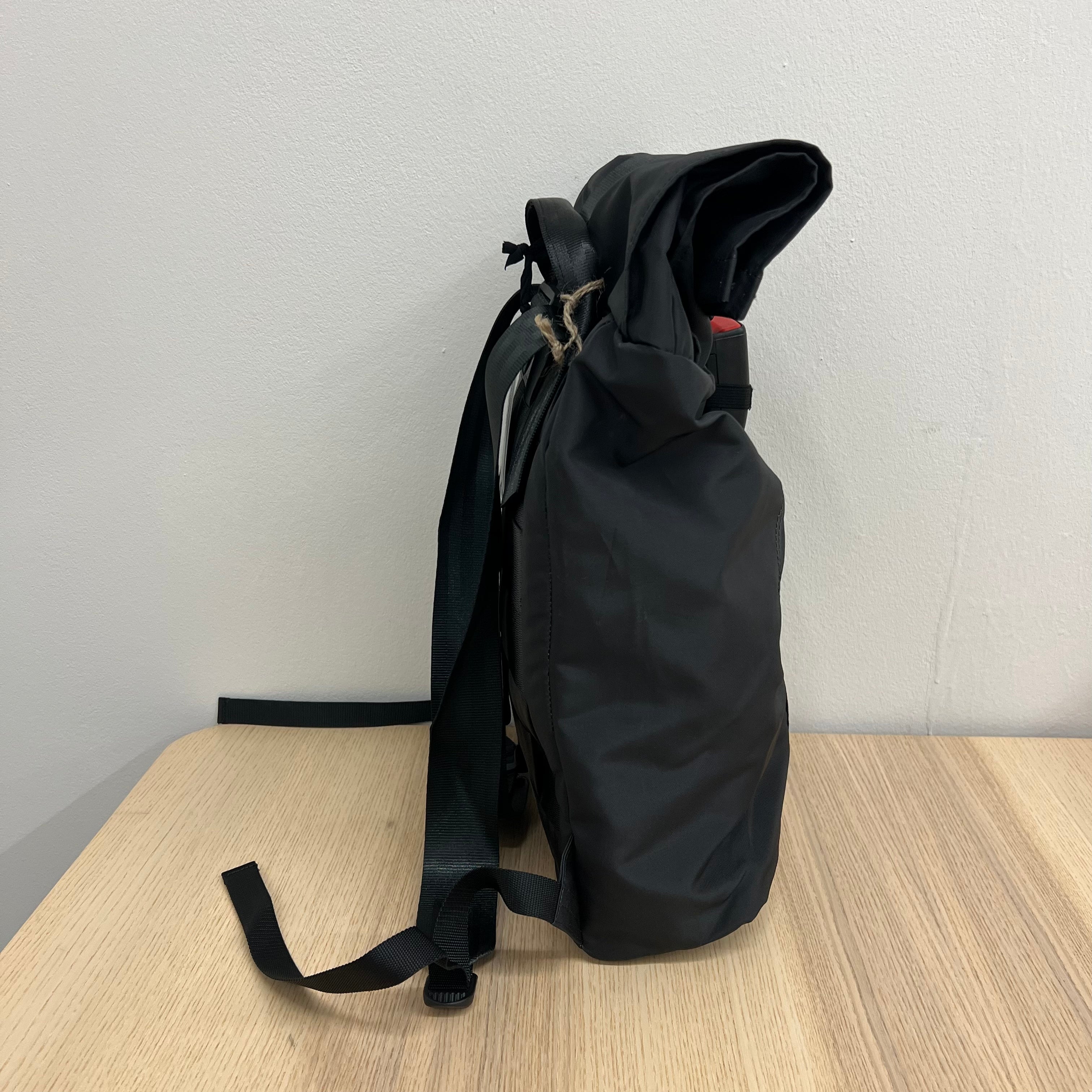 AIRPAQ Rucksack "Rolltop Business Essential"