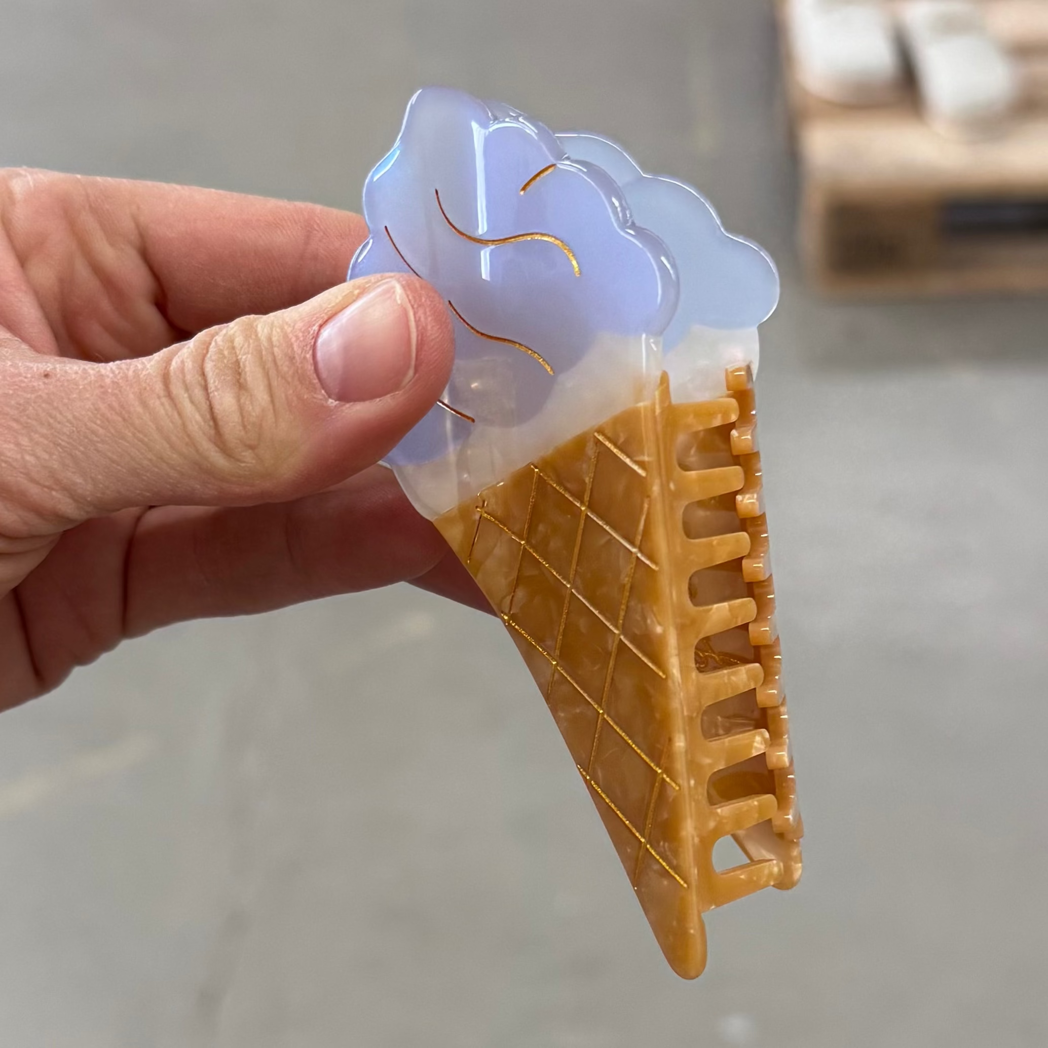 by Vivi Haarklammer "Eis"