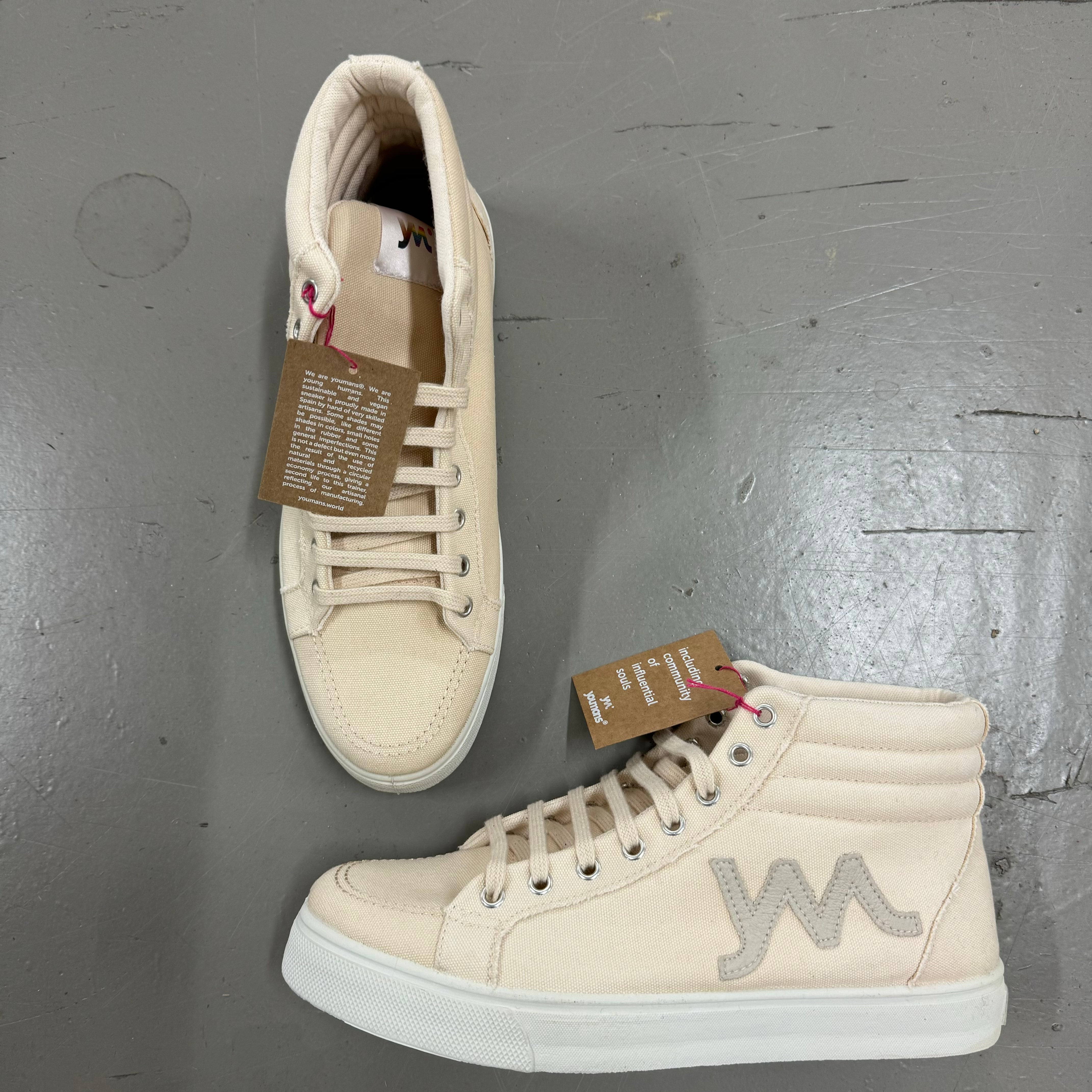 Youmans Unisex Canvas Sneaker "Manatee" - Beige