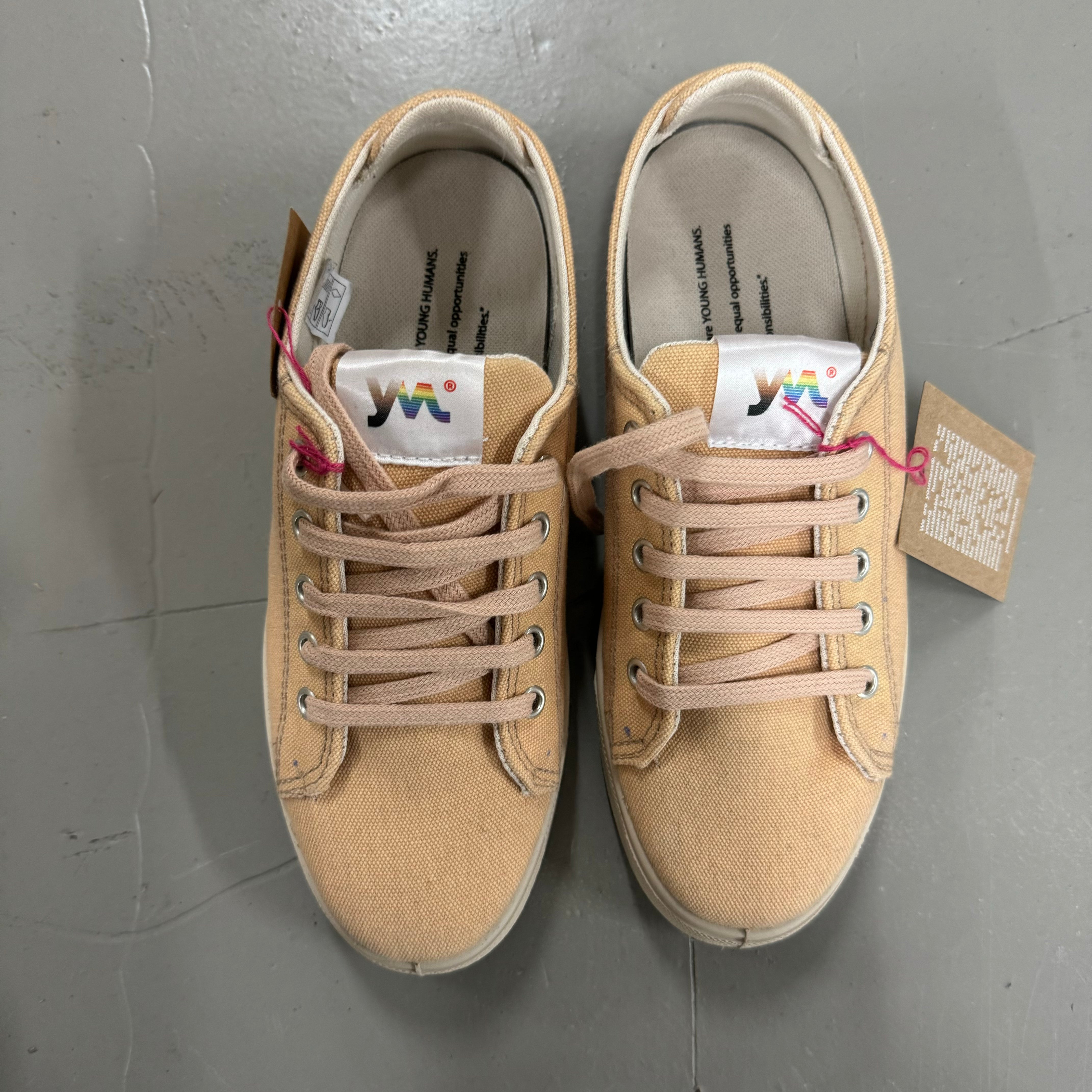 Youmans Unisex Canvas Sneaker "Dunedin" - Orange
