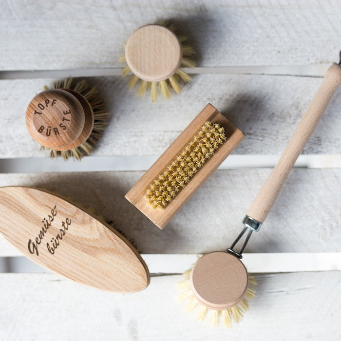 Naturalou Bürsten aus Holz