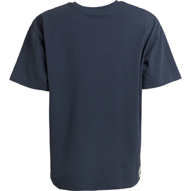 Ein schlichtes, kurzärmeliges, marineblaues T-Shirt, das von hinten auf weißem Hintergrund abgebildet ist.