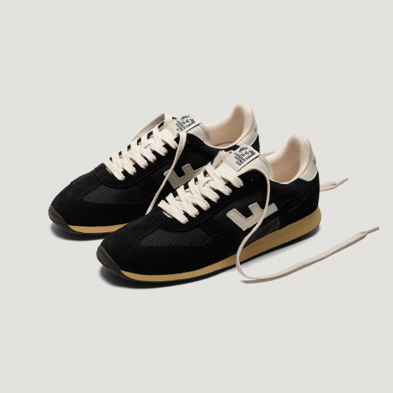 Flamingo's Life Unisex Sneaker "Marathon Club" Black