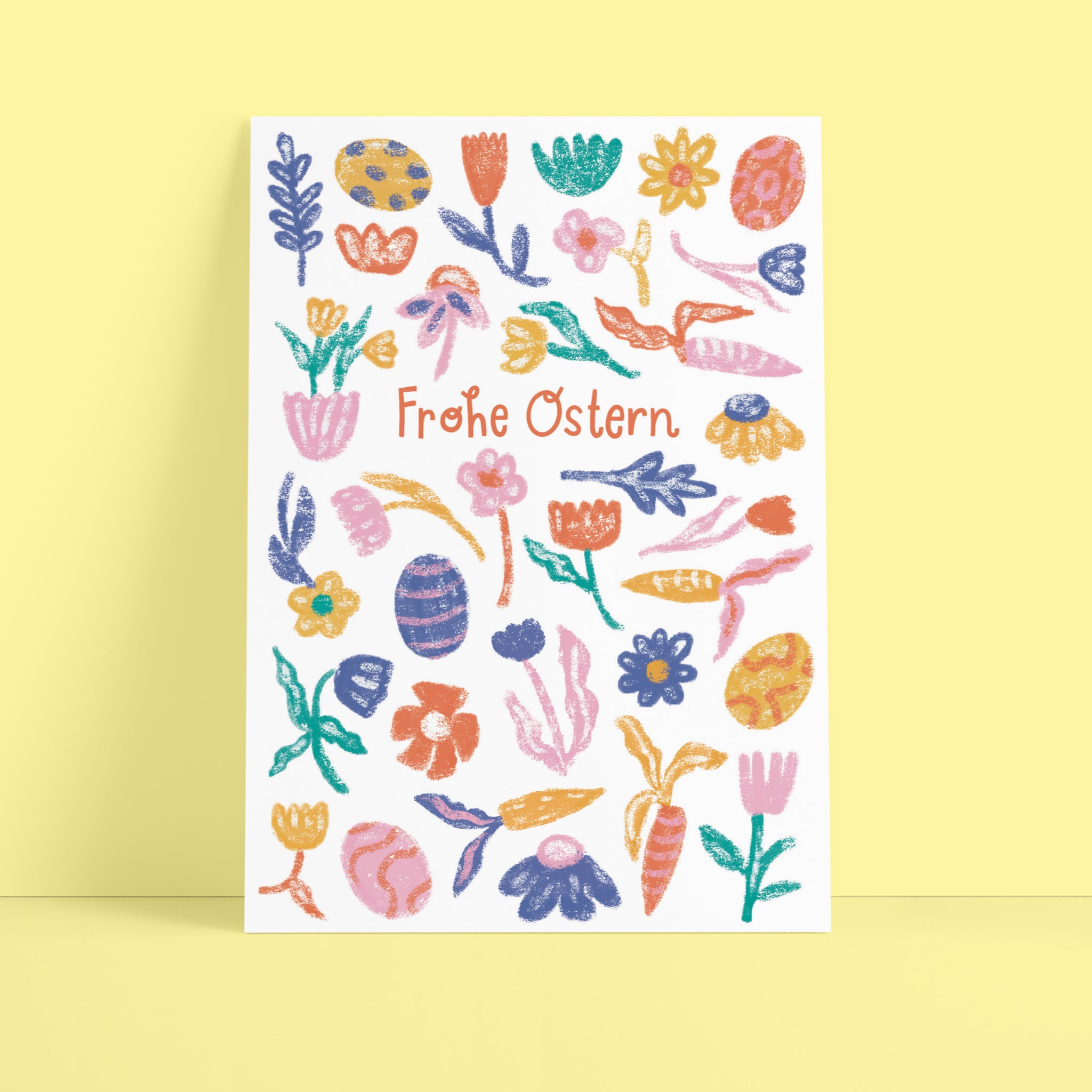 Eine farbenfrohe Osterkarte mit handgezeichneten Blumen, Blättern und Ostereiern in Rosa, Orange, Gelb, Lila und Blau auf weißem Hintergrund. Der Text Frohe Ostern ist in der Mitte in Orange geschrieben.