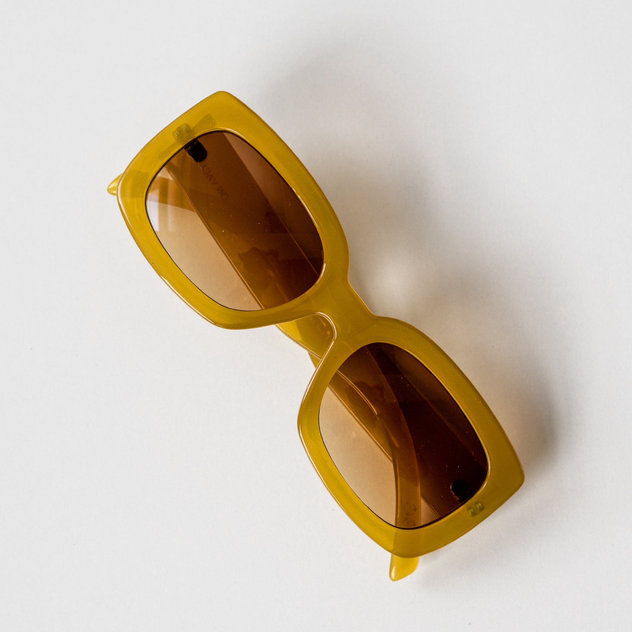 On Vacation Retro Sonnenbrille "Chunky"
