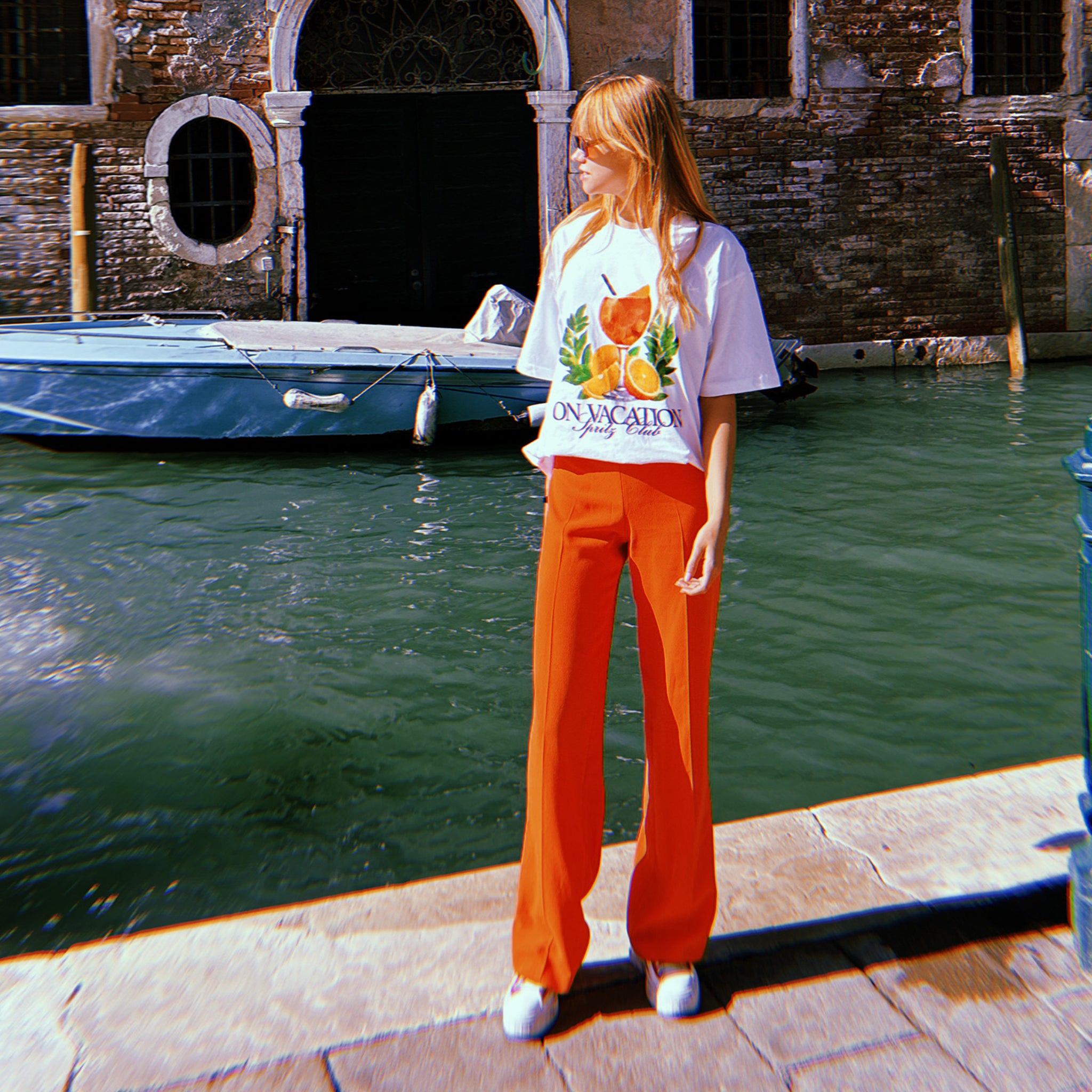 On Vacation Unisex T-Shirt "Spritz Club"