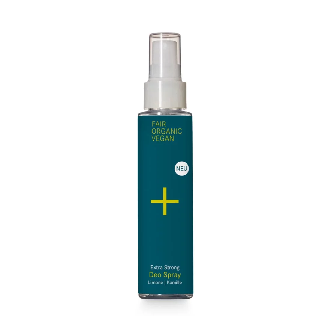 Eine grüne Sprühflasche mit der Aufschrift Fair Organic Vegan and Extra Strong Deo Spray mit einem gelben Pluszeichen und weißem Text, mit einer durchsichtigen Kappe und der Aufschrift Limone | Kamille am Boden.