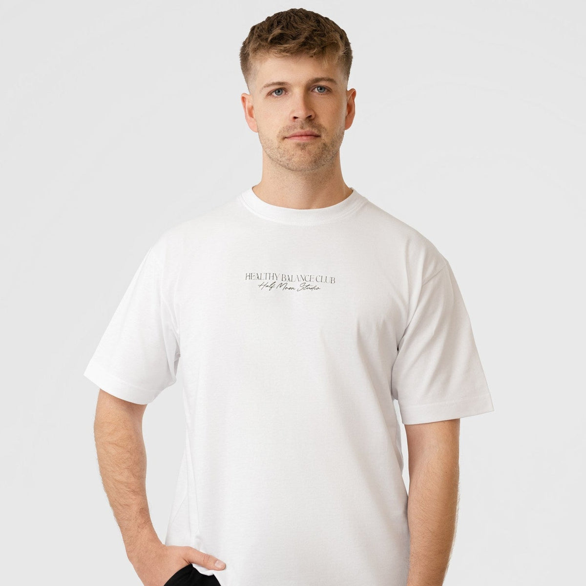 HALF MOON STUDIO Unisex Oversized T-Shirt "CLUB"