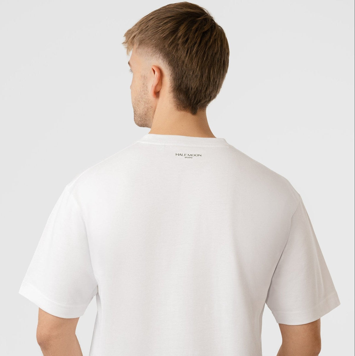 HALF MOON STUDIO Unisex Oversized T-Shirt "CLUB"