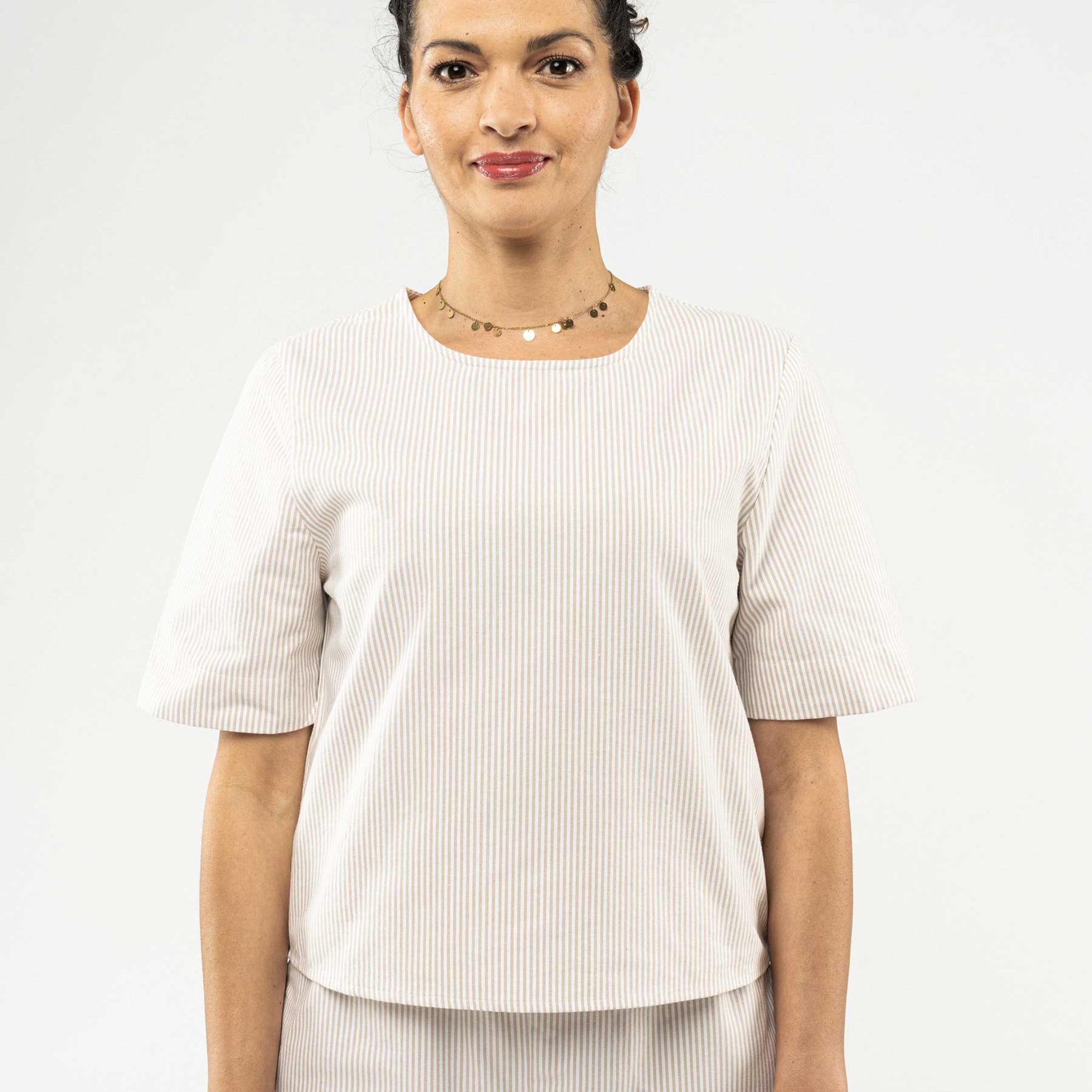 MELA Damen kurzärmliges Oberteil mit Knopfleiste "VIBANA" Beige Stripes