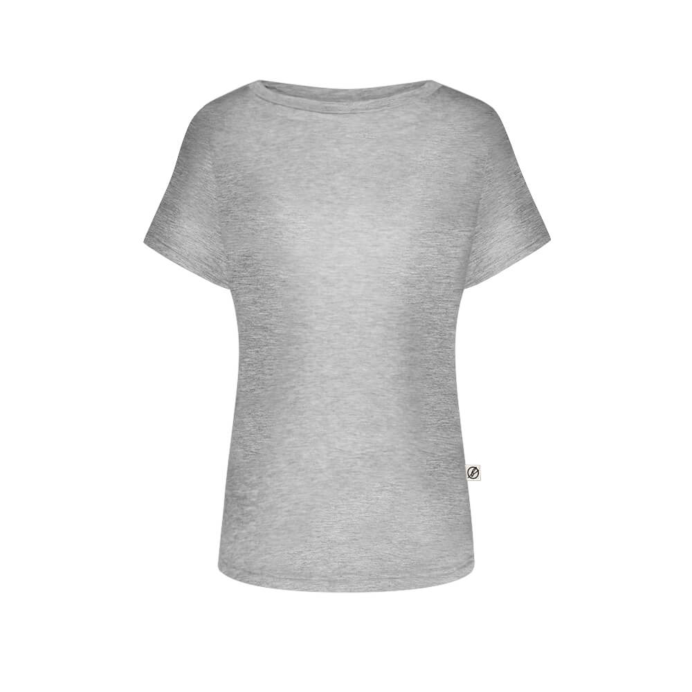 Graues T-Shirt mit kurzen Ärmeln und rundem Halsausschnitt vor einem weißen Hintergrund.