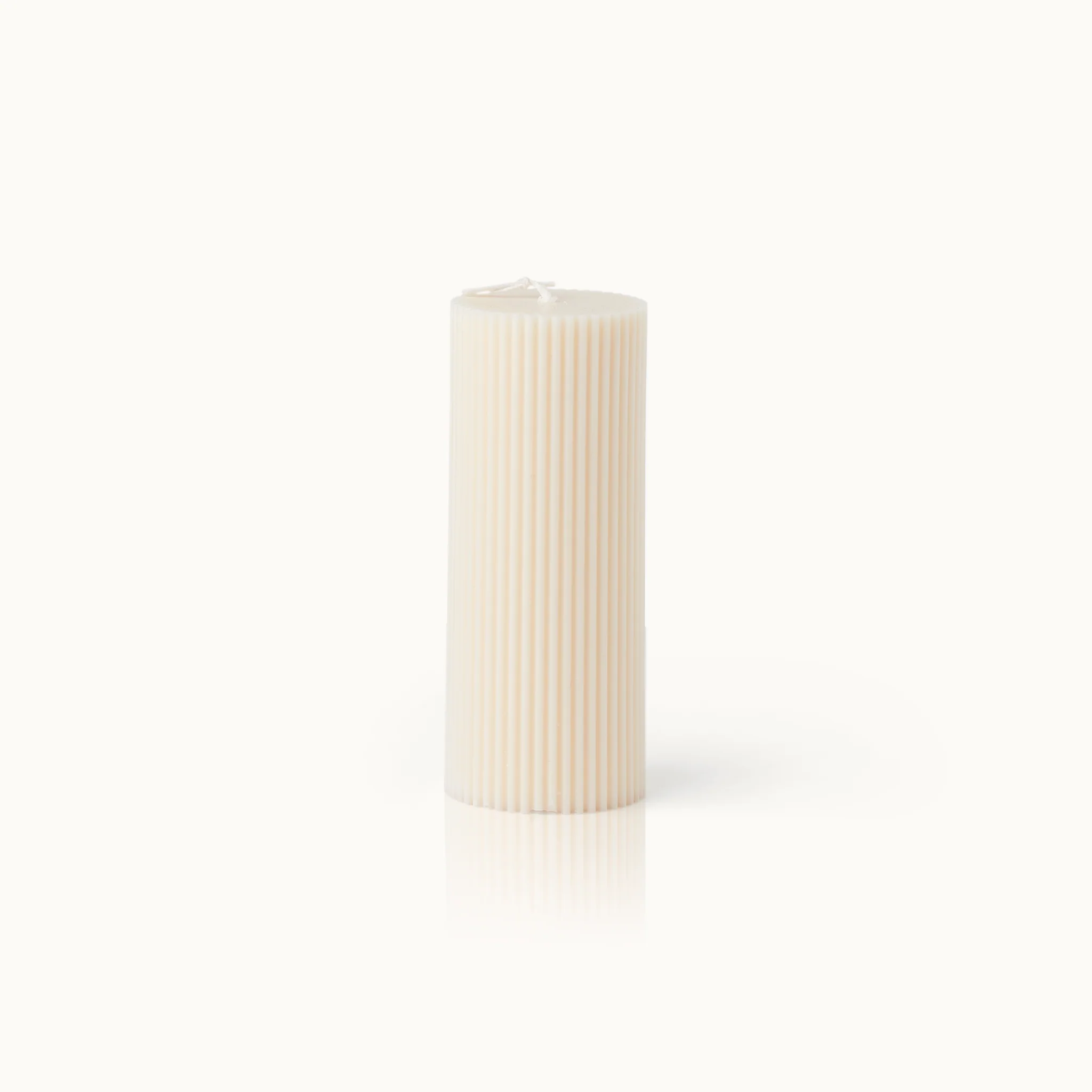 by Vivi Kerze "The Greek" Slim Medium Weiß