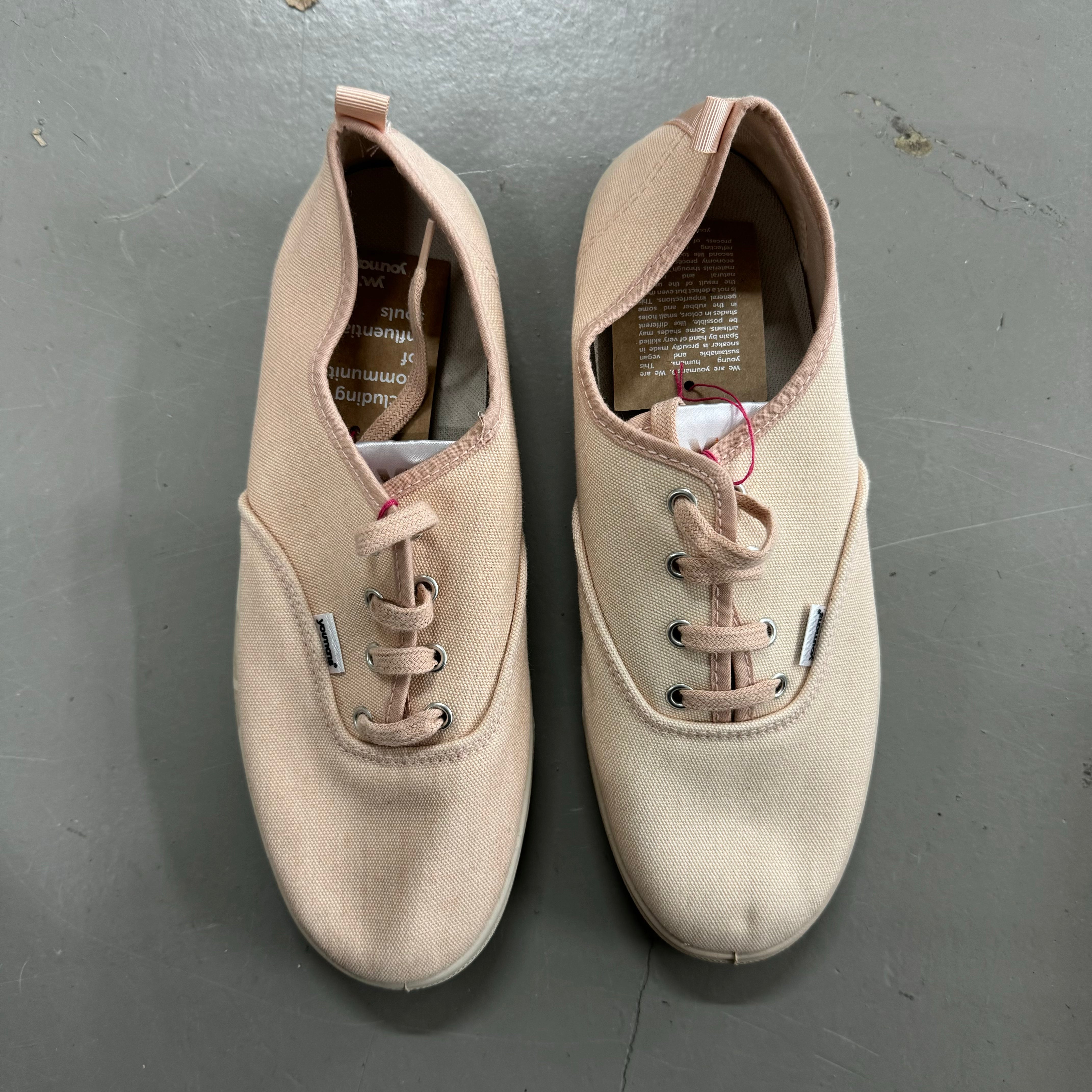 Youmans Unisex Canvas Sneaker "Clearwater"