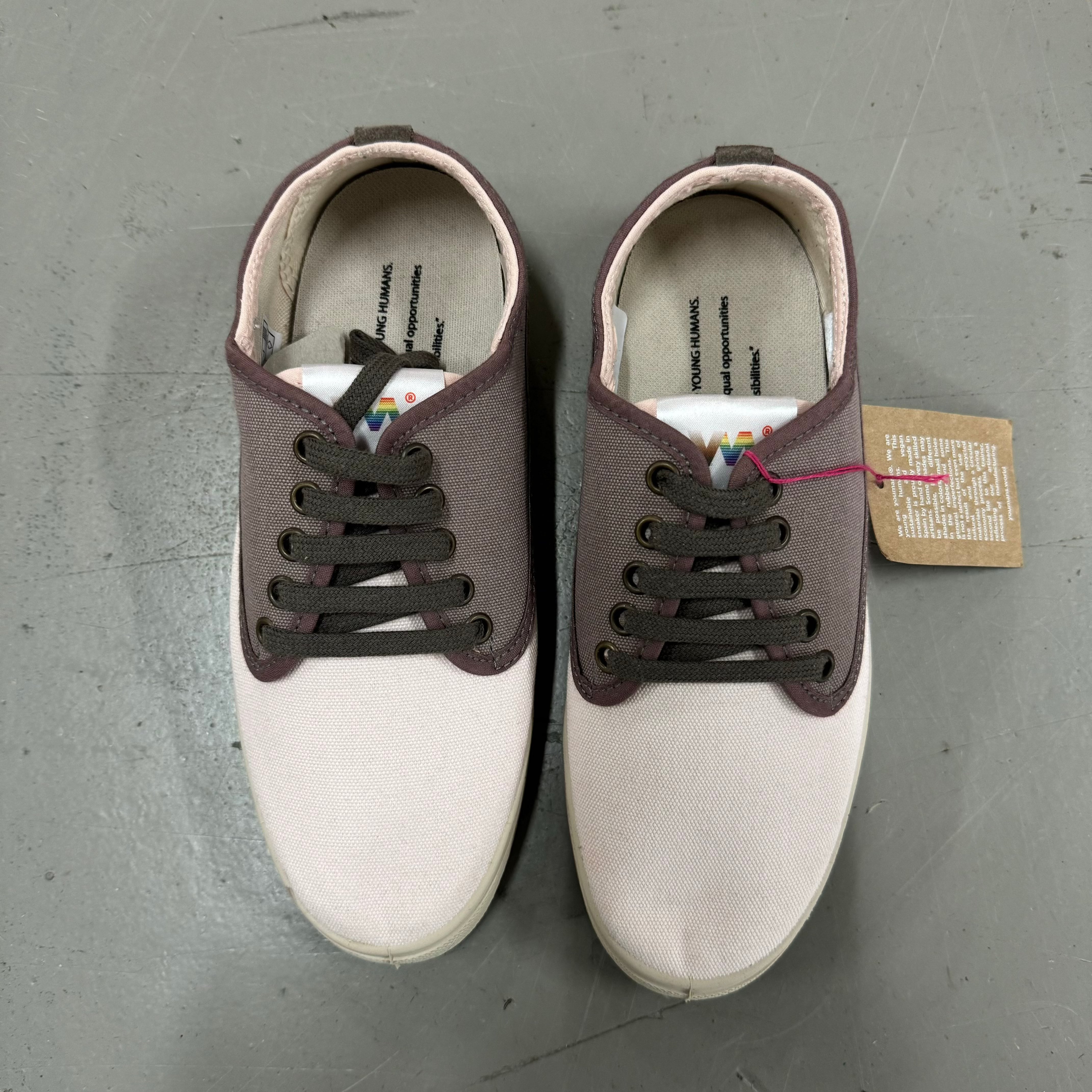Youmans Unisex Canvas Sneaker "COQUINA"