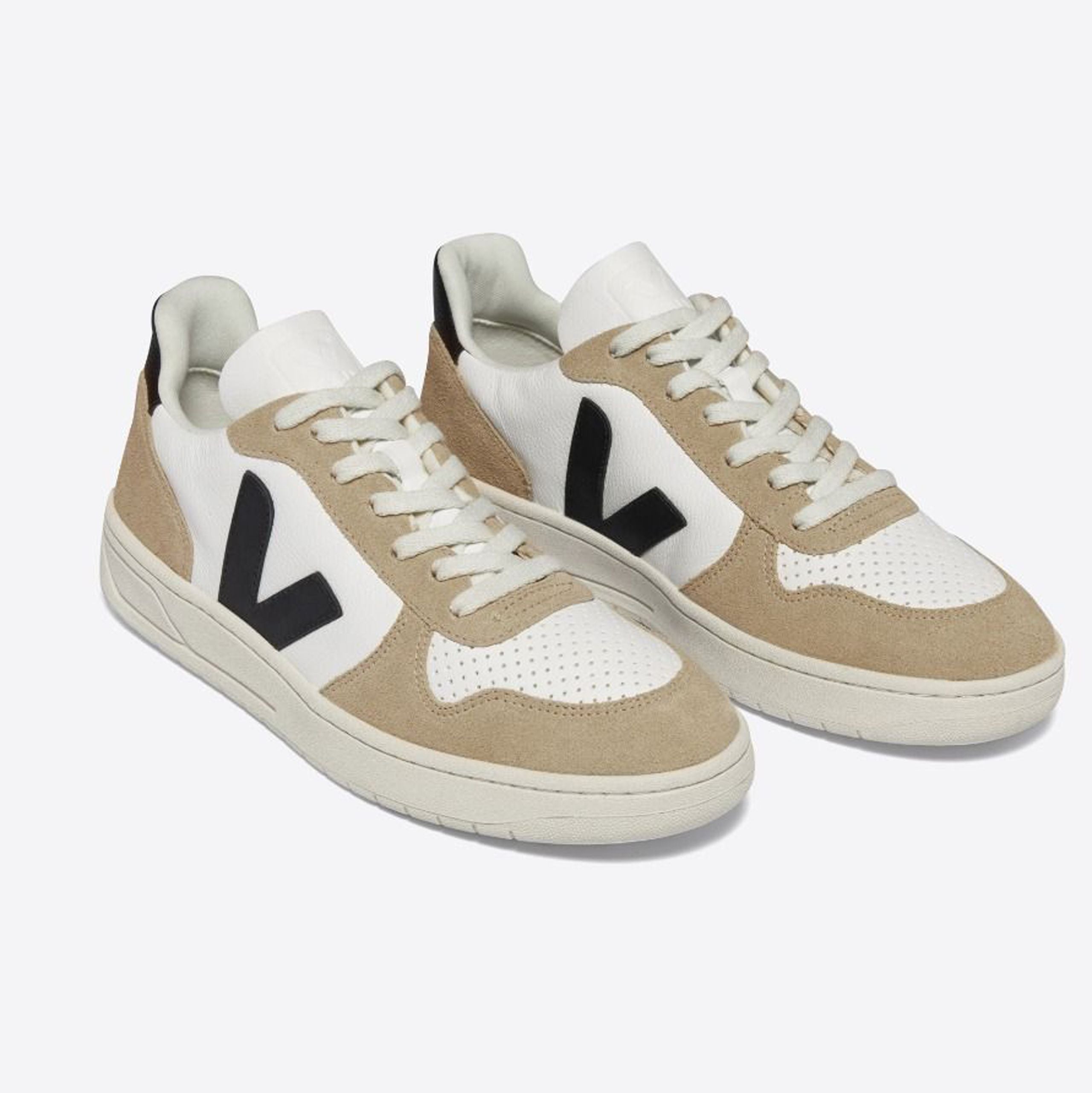 VEJA Herren Sneaker "V-10 Leather" 42 White Black Sahara