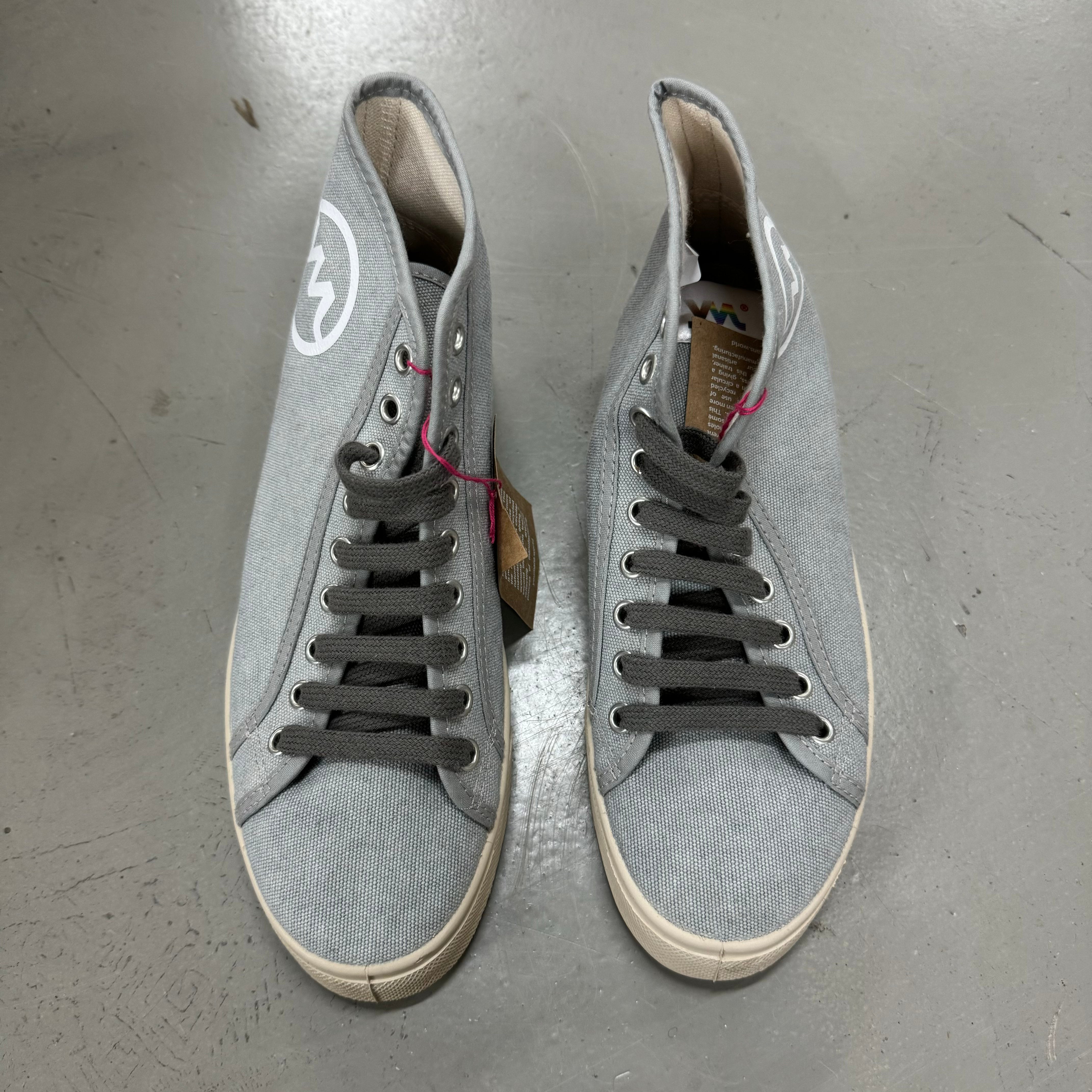 Youmans Unisex Canvas Sneaker "PINELLA" High Top