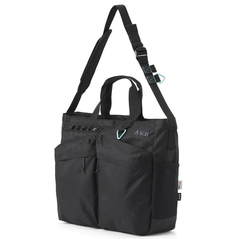 AEVOR Schultertasche "Utility Tote" Black 3 l