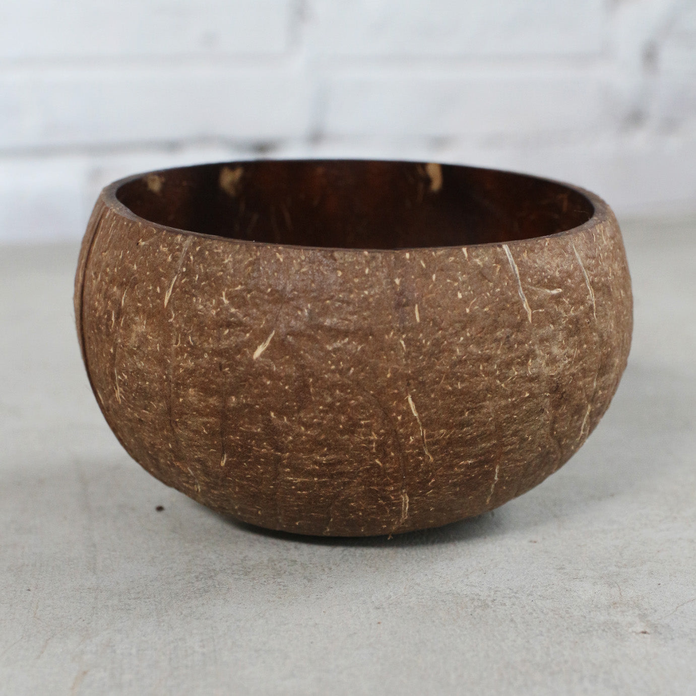 Balu Bowls "Natural Medium" Coconut Bowl