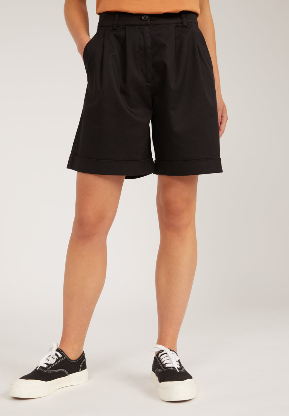 ARMEDANGELS Shorts "BERMUDAA" - black