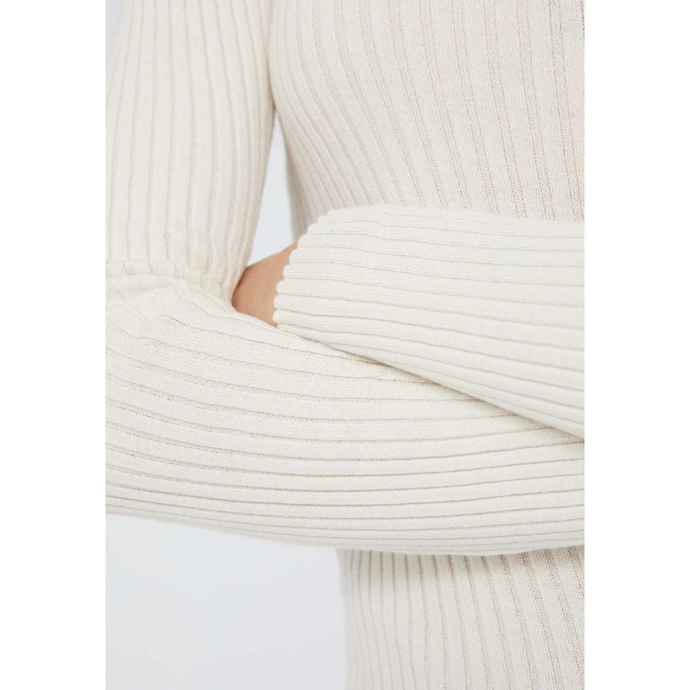 ARMEDANGELS Strickpullover ALAANI CREWNECK oatmilk (5)