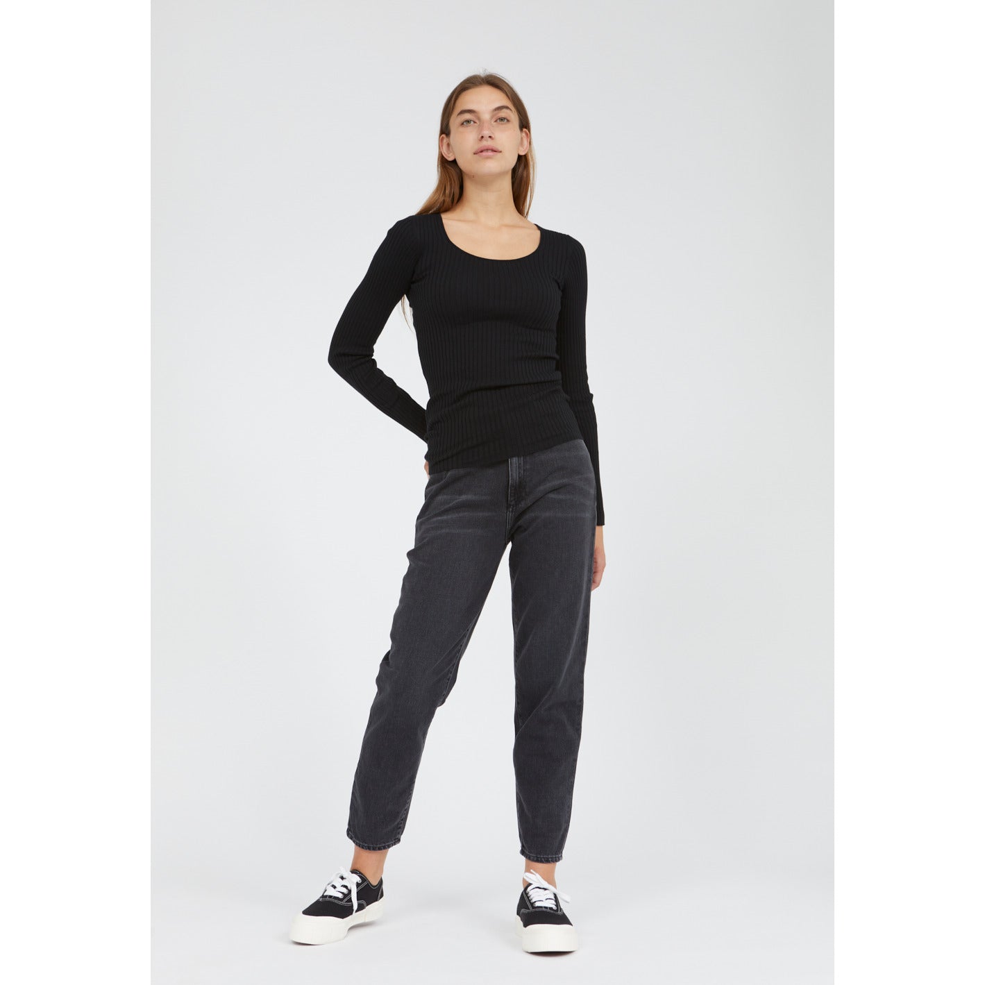 ARMEDANGELS Strickpullover ALAANI CREWNECK schwarz (2)