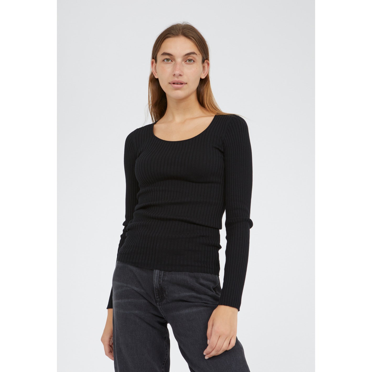 ARMEDANGELS Strickpullover ALAANI CREWNECK schwarz (3)