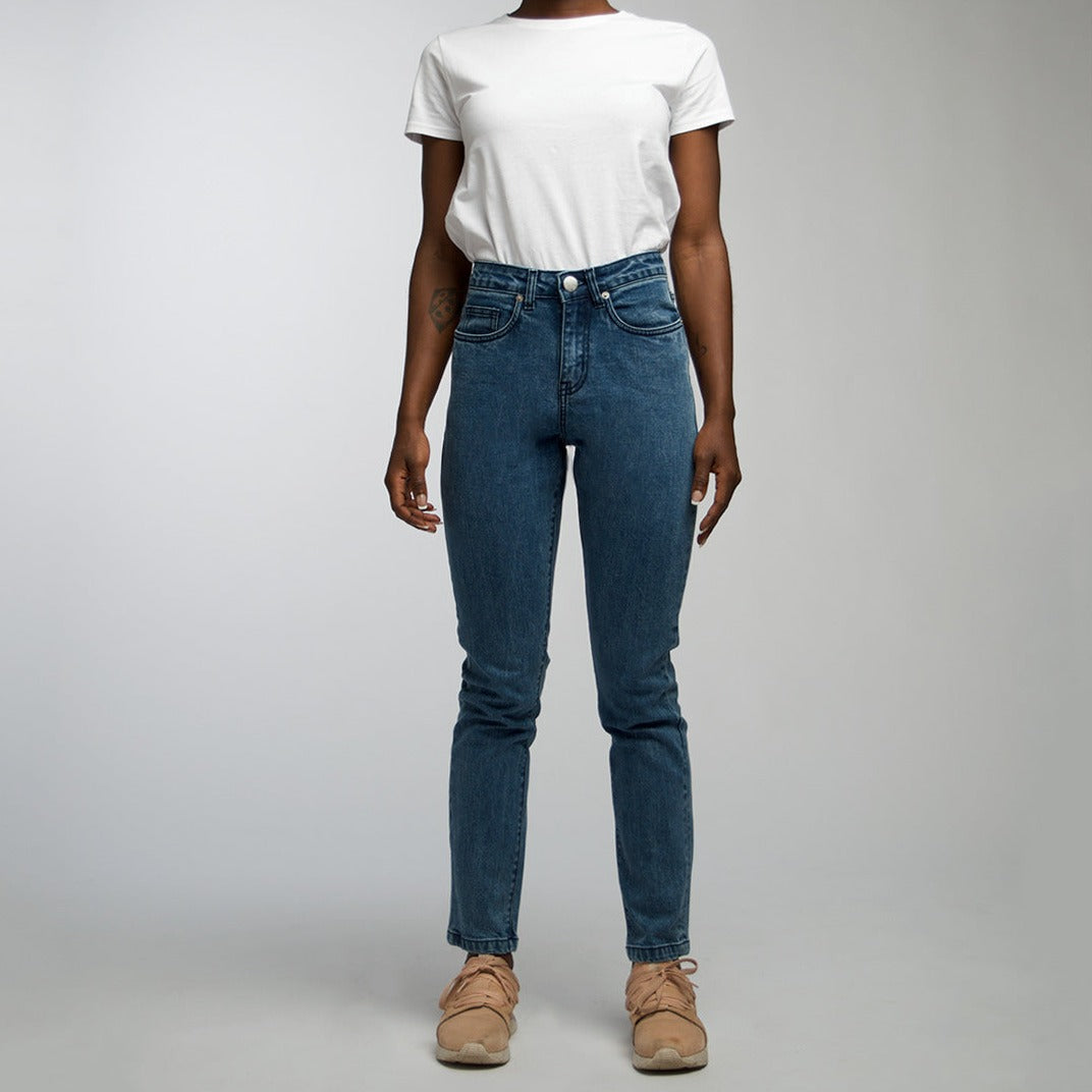 Honest Basics Women Slim Jeans light blue (3)