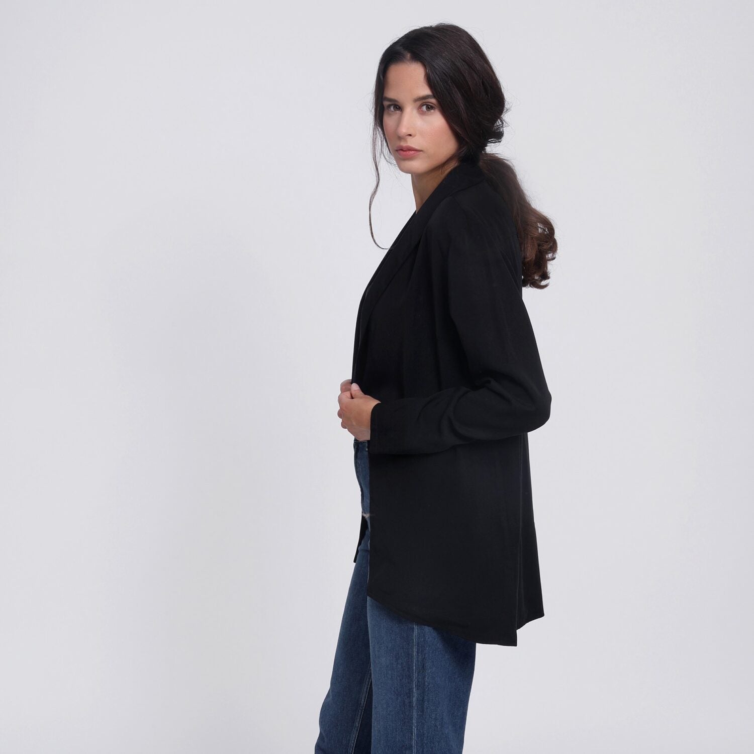 Lovjoi_PIAUTOS_Black_03